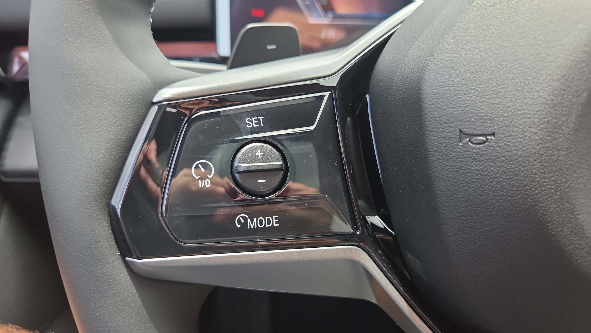 2027 BMW 5 Series 530i - Photo 27
