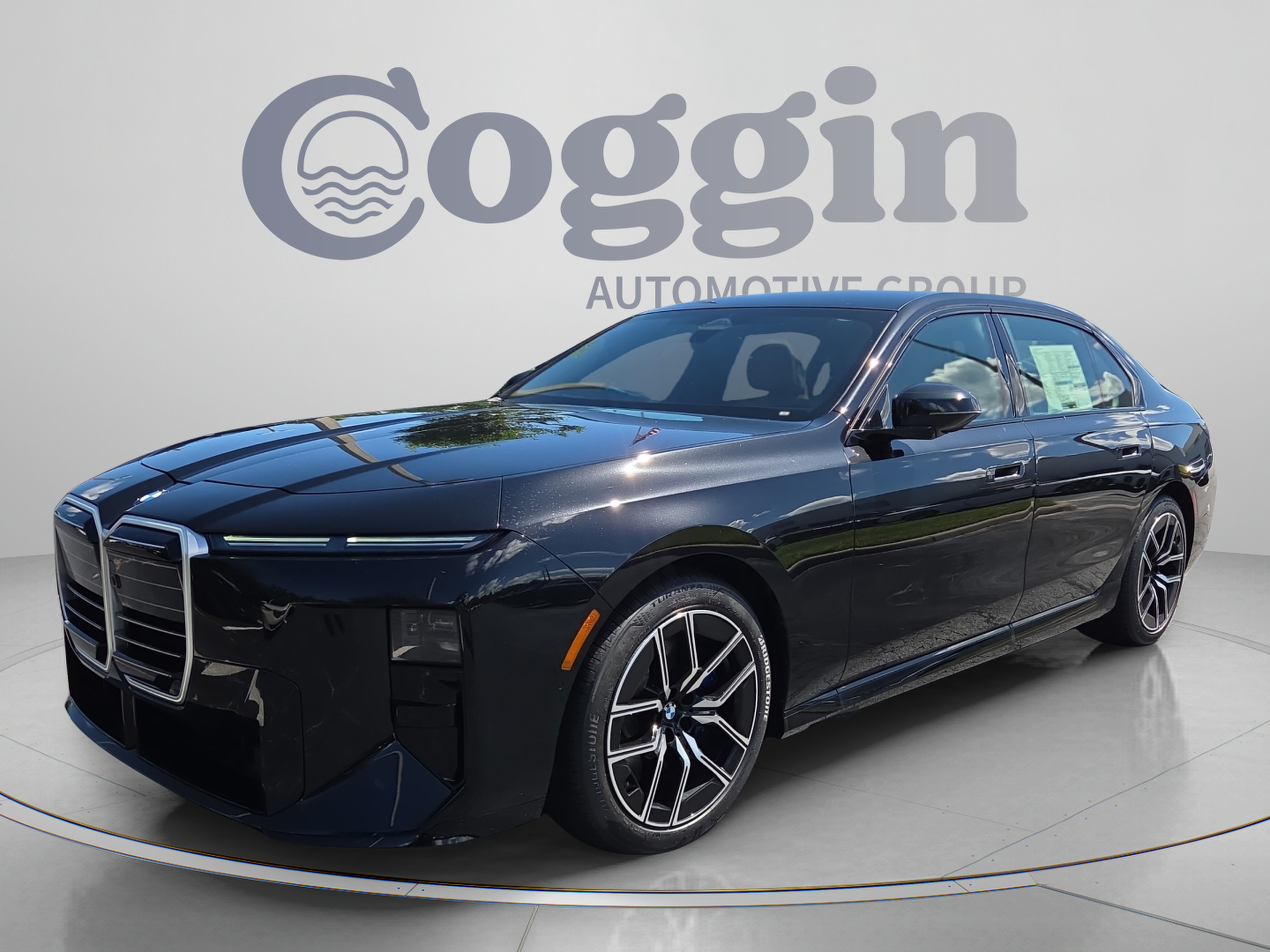 2027 BMW 740i