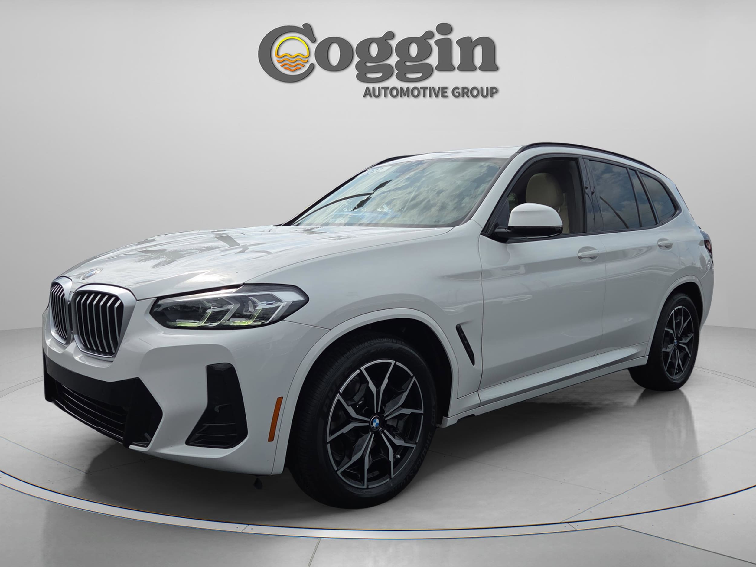 2022 BMW X3 xDrive30i's photo