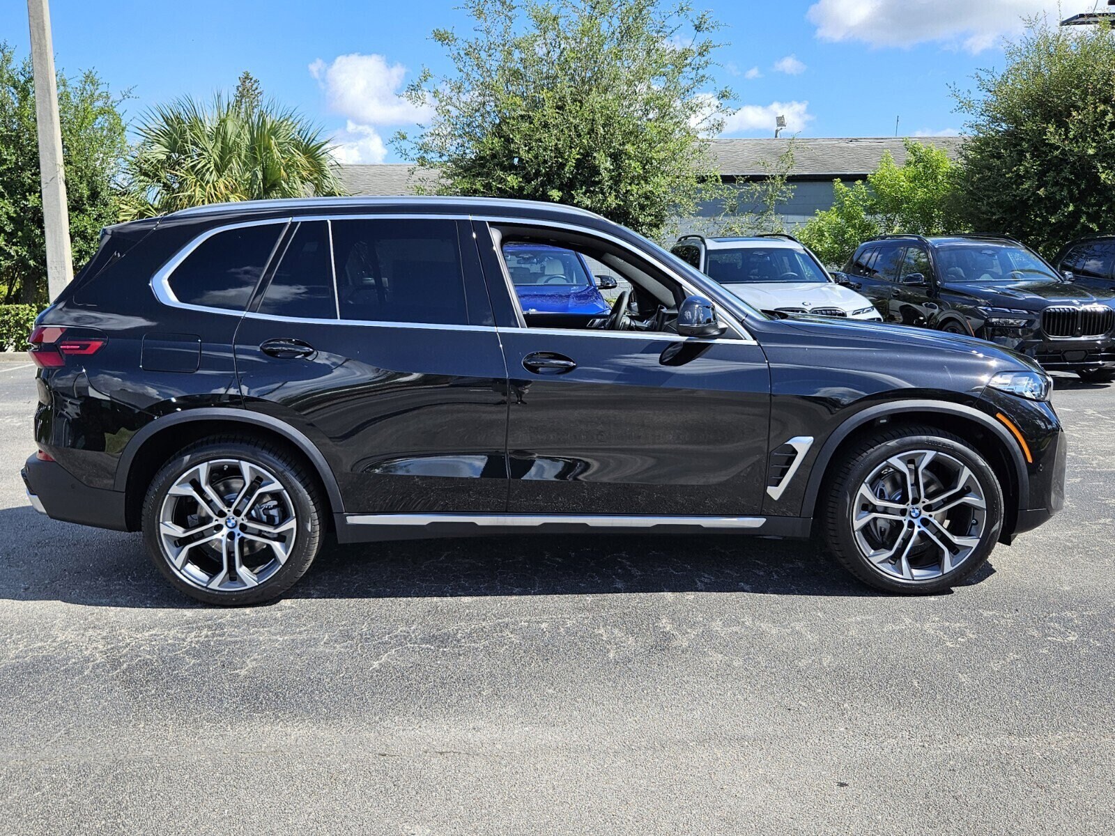2026 Bmw X5 xDrive40i photo 3
