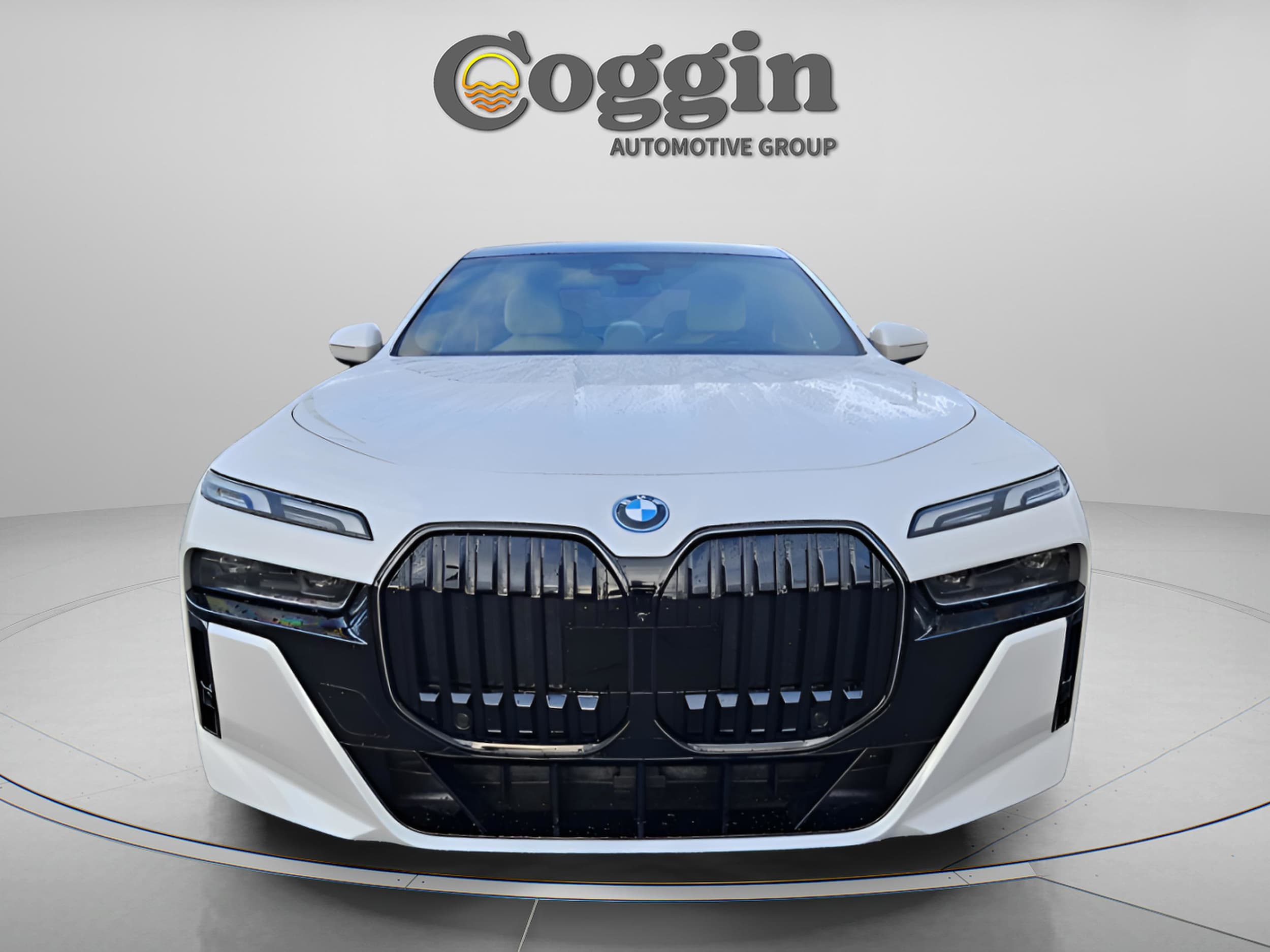 2026 BMW i7 50 - Photo 9