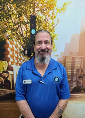 Staff member David Benavides from ID_78e853acabc9
