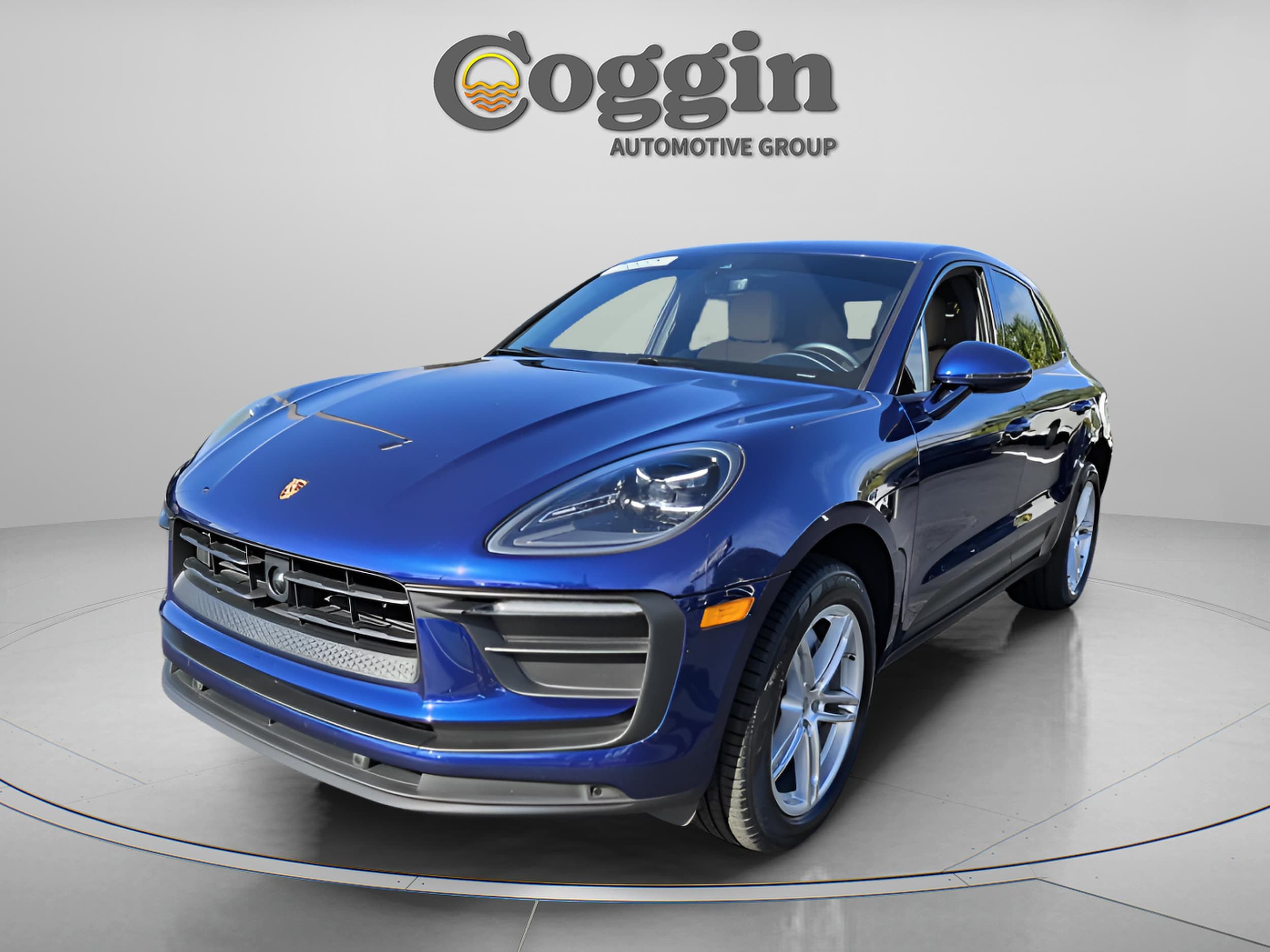 2022 Porsche Macan Base's photo