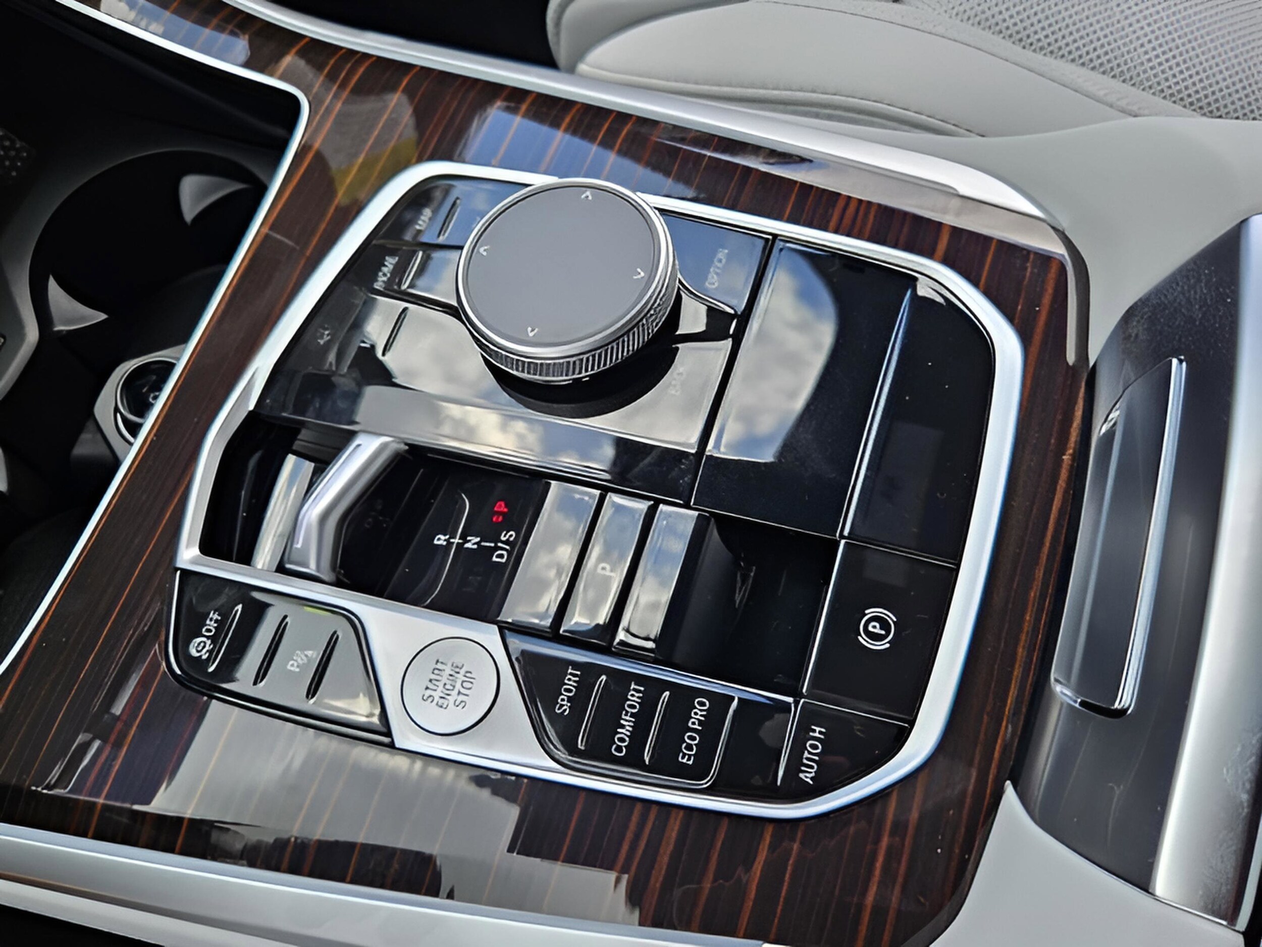 2026 BMW X5 40i - Photo 39