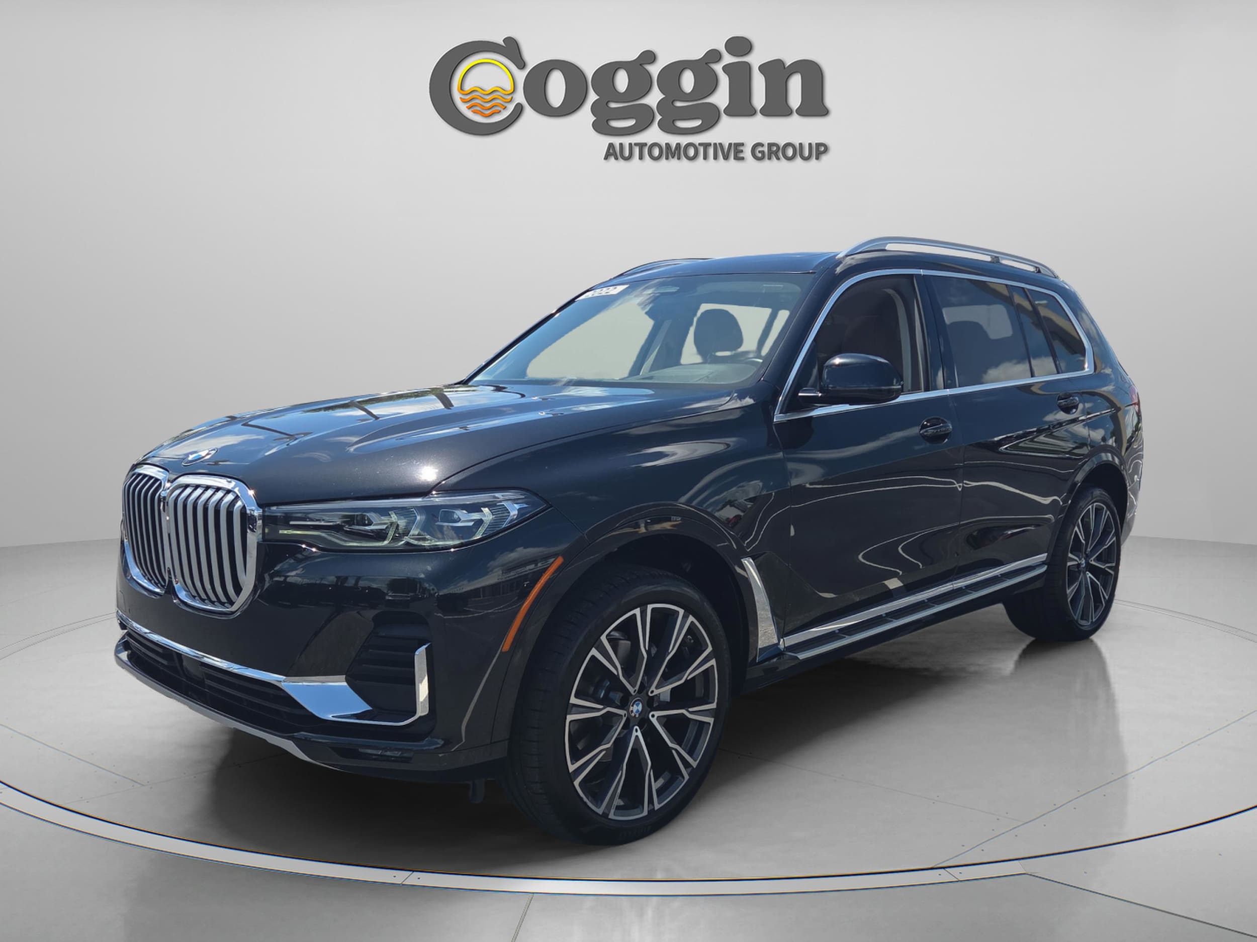 2022 BMW X7 xDrive40i's photo