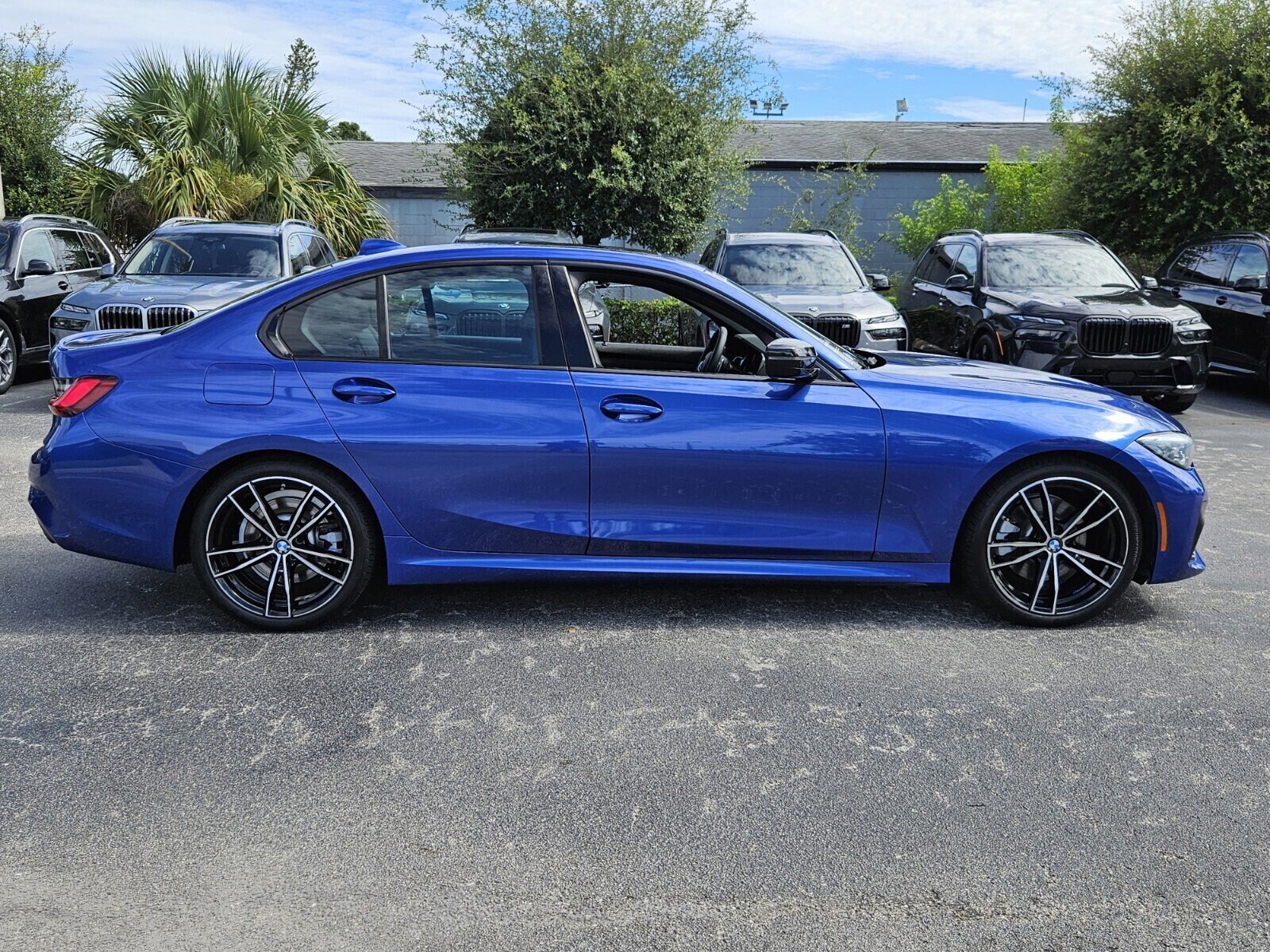 2022 Bmw 330i photo 3