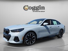 2026 BMW 550e xDrive Sedan