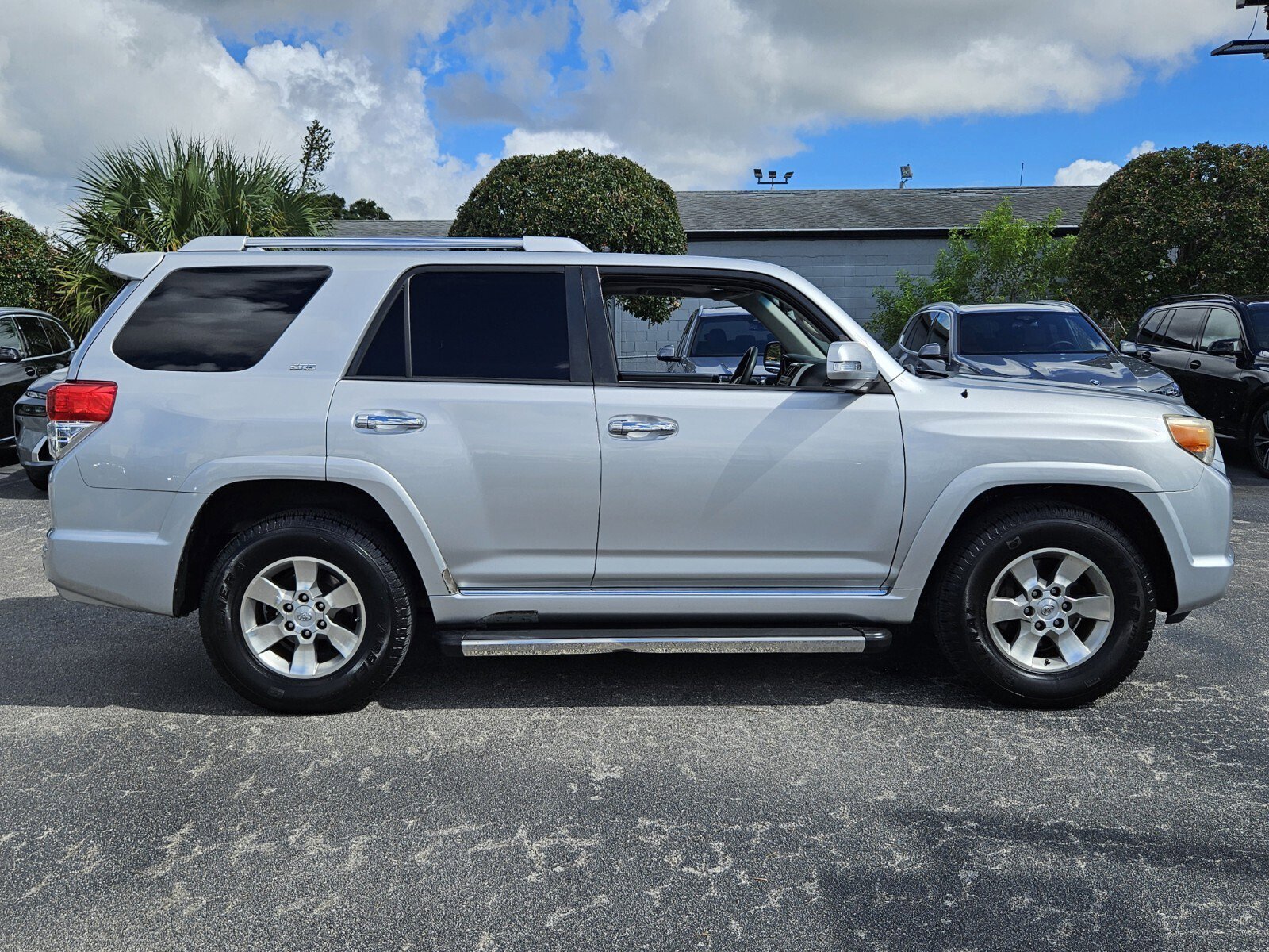 2012 Toyota 4Runner SR5 photo 3