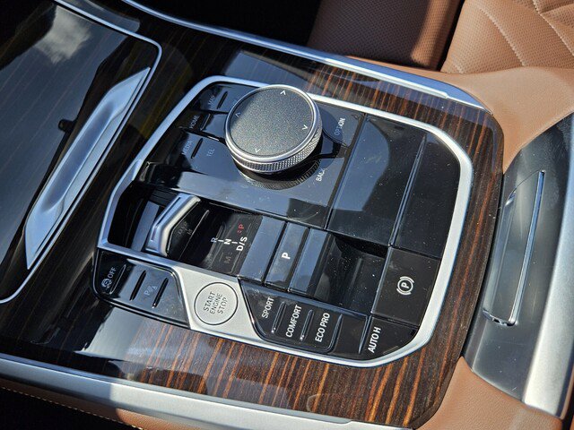 2026 BMW X5 40i - Photo 23