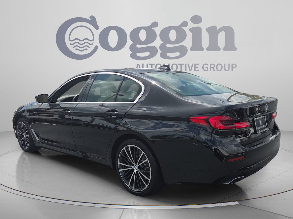 Certified 2023 BMW 530i Sedan