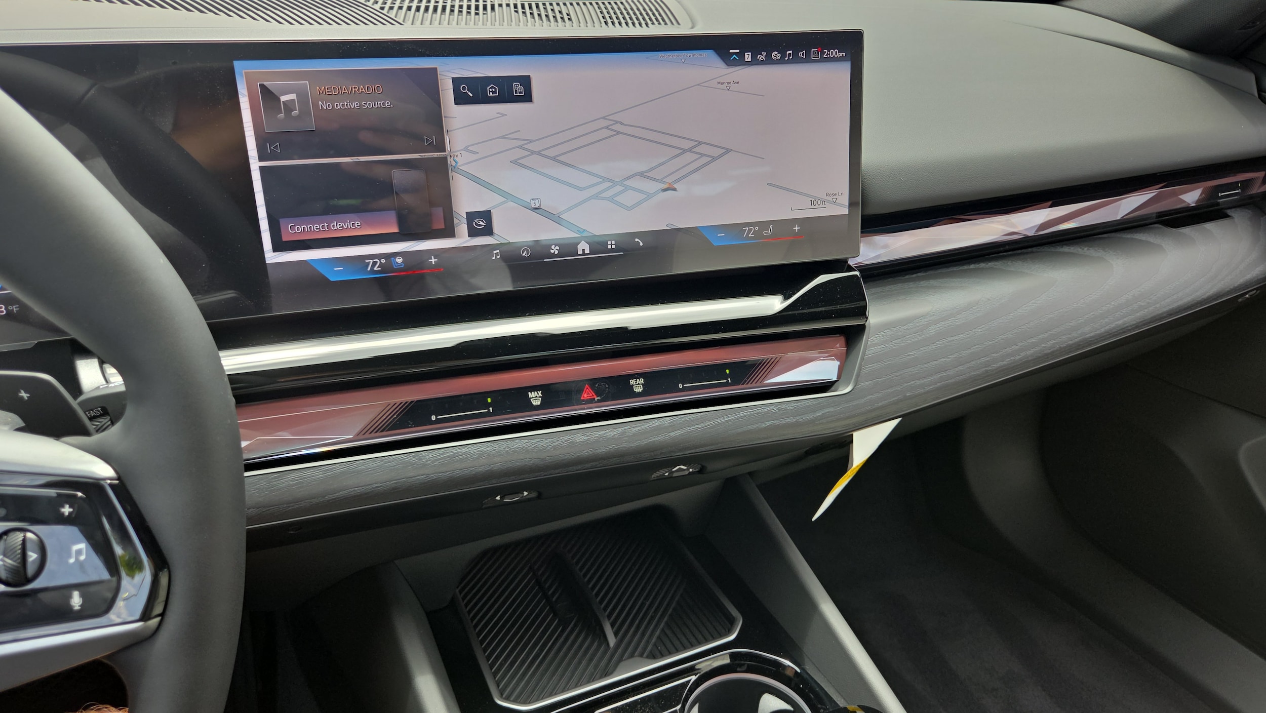 2027 BMW 5 Series 530i - Photo 30