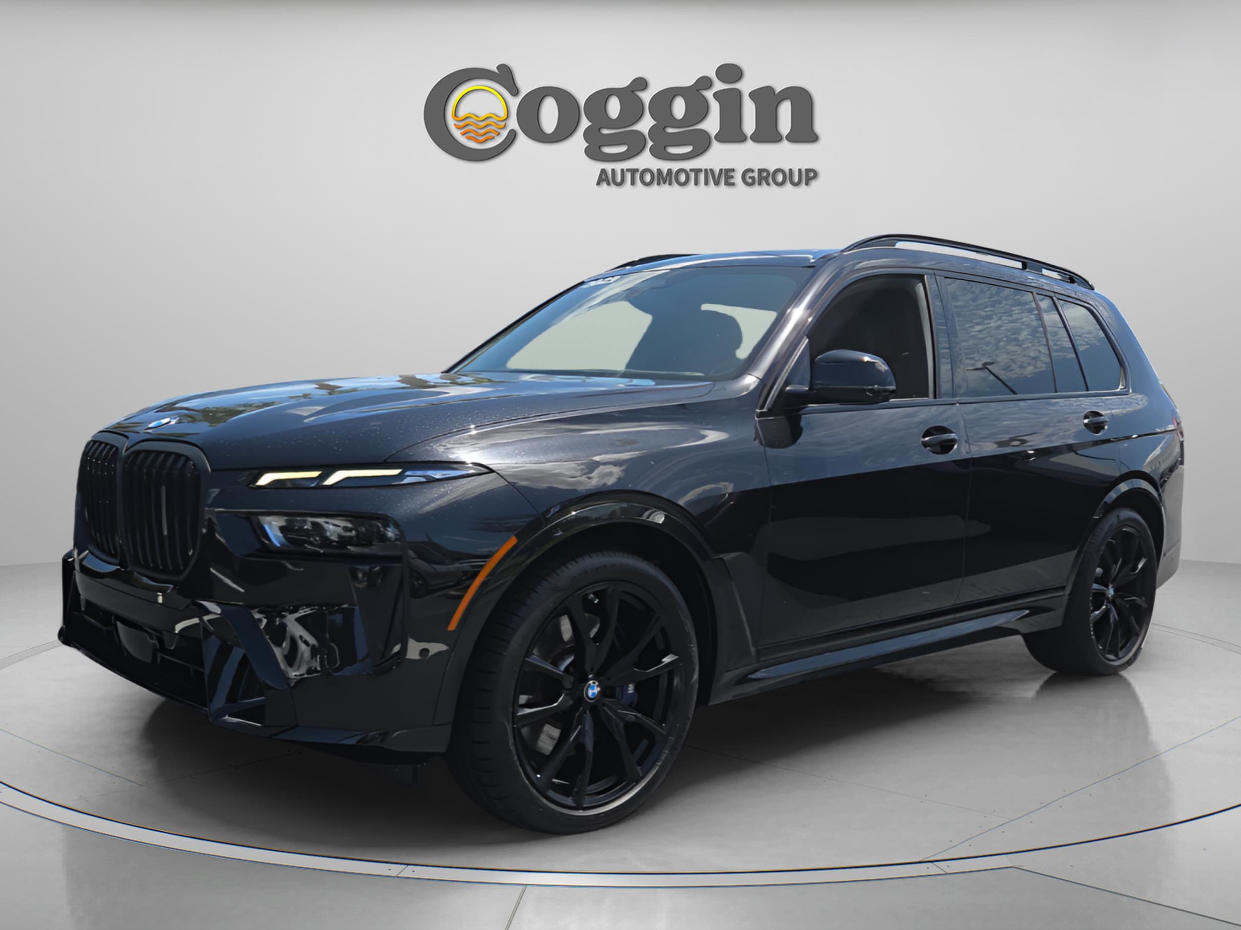 2023 BMW X7 xDrive40i's photo