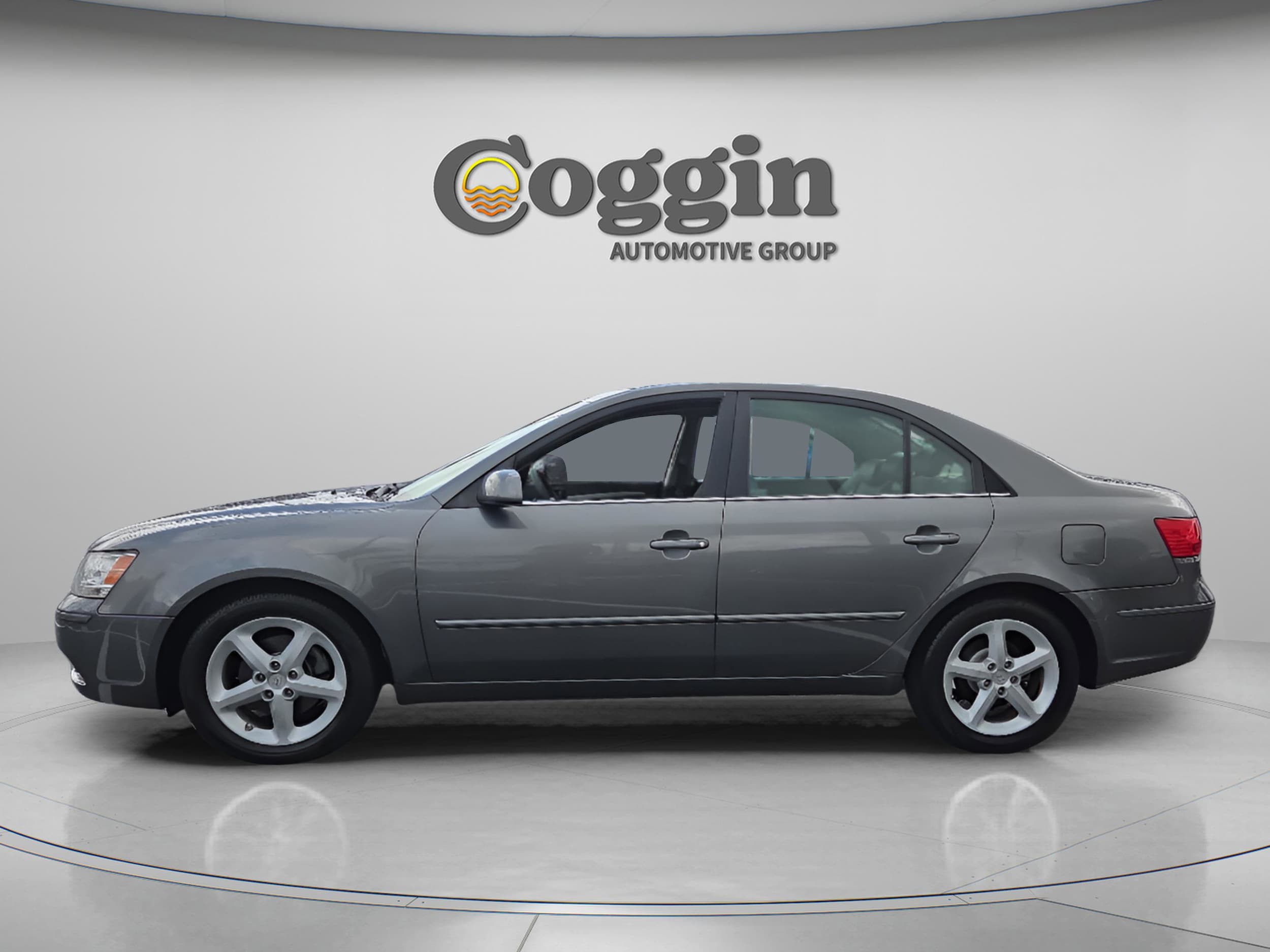 Used 2010 Hyundai Sonata SE with VIN 5NPEU4AF8AH623732 for sale in Fort Pierce, FL