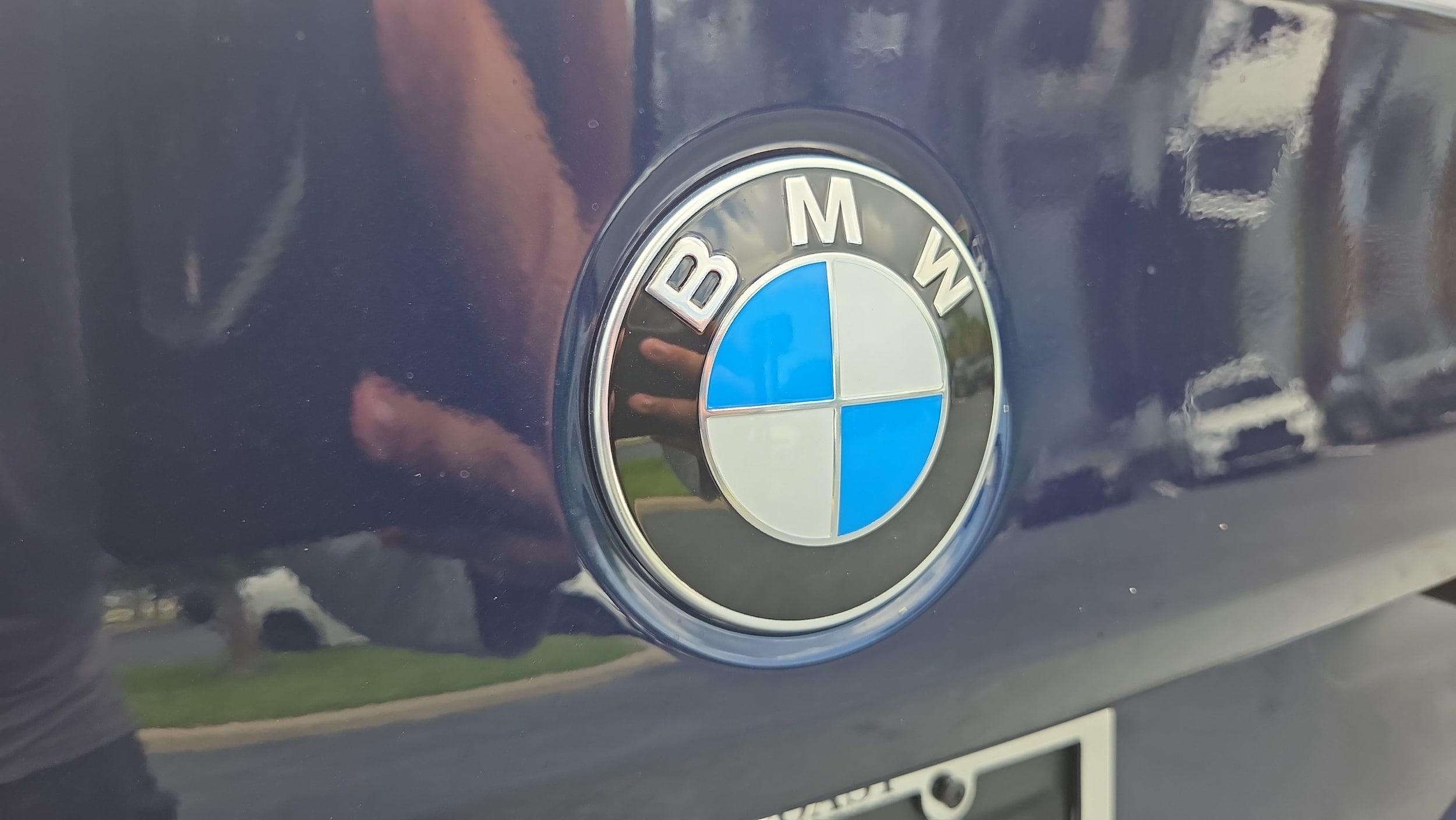 2027 BMW 5 Series 530i - Photo 16