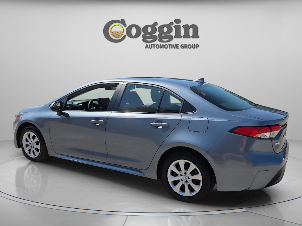 Used 2024 Toyota Corolla LE Sedan
