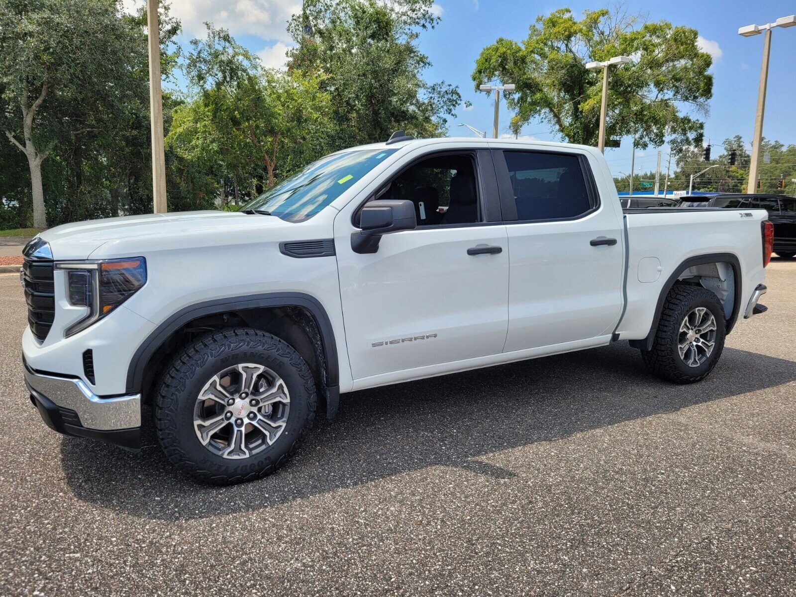 2023 Gmc Sierra 1500 Pro photo 2