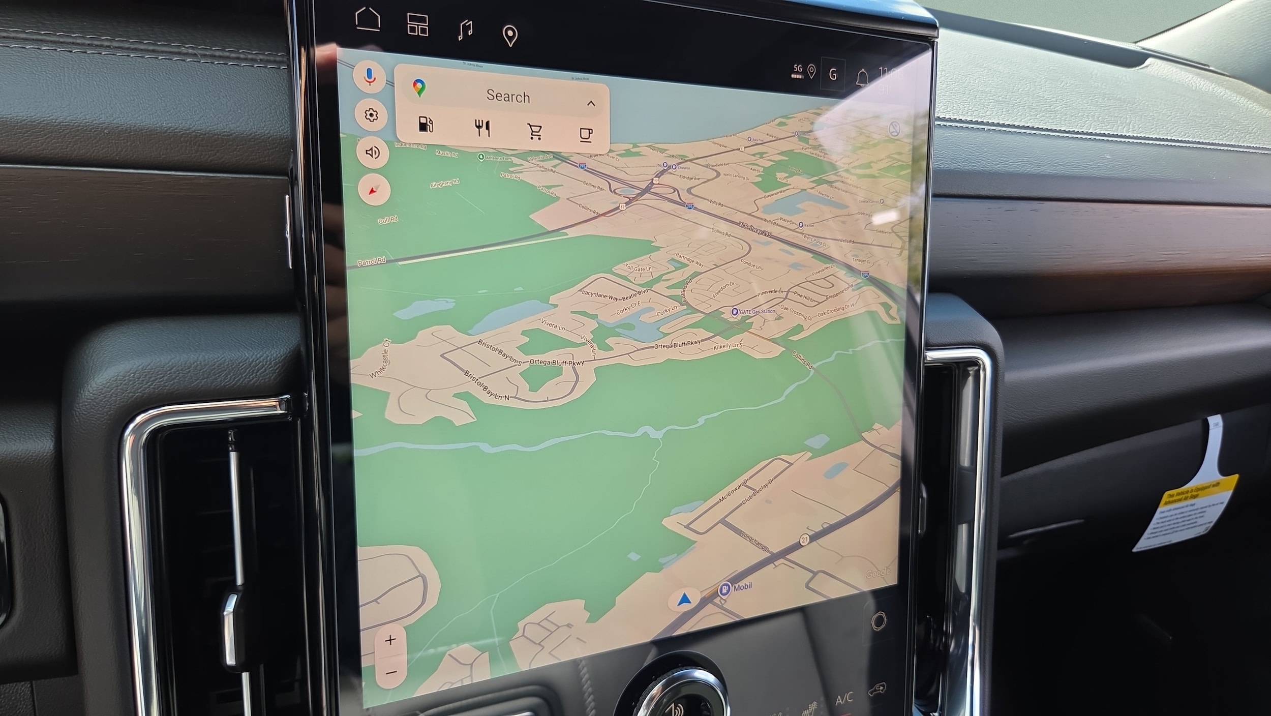 2026 GMC Yukon XL Denali - Photo 20