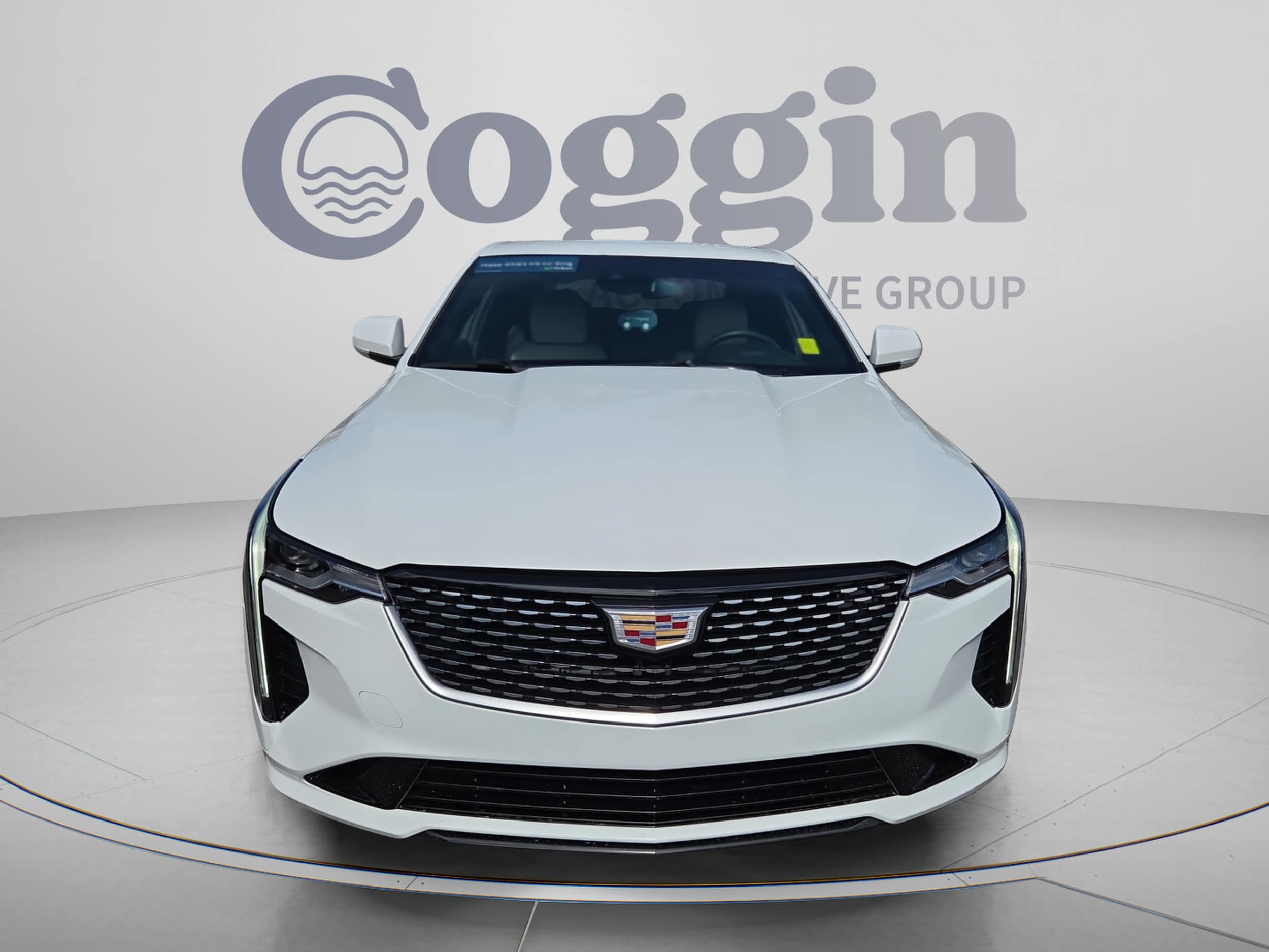 2025 Cadillac CT4 Luxury - Photo 8