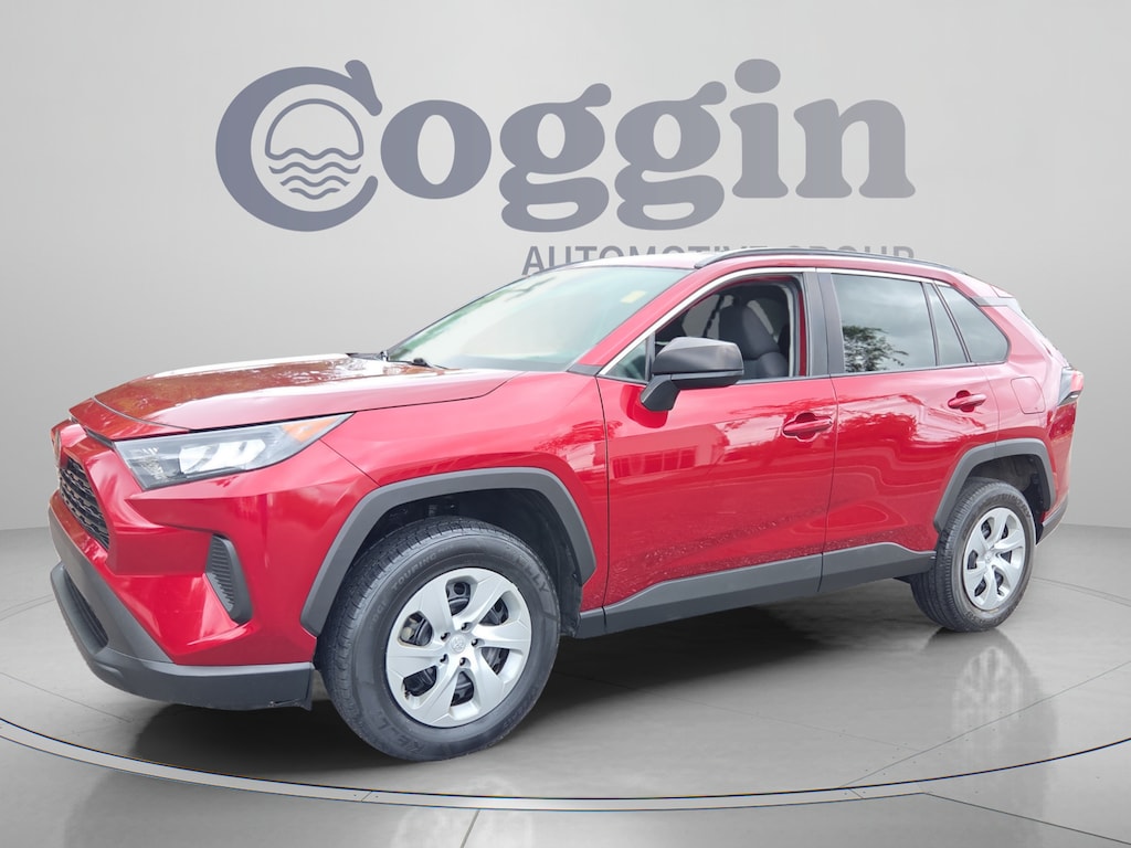 Used 2020 Toyota RAV4 LE SUV