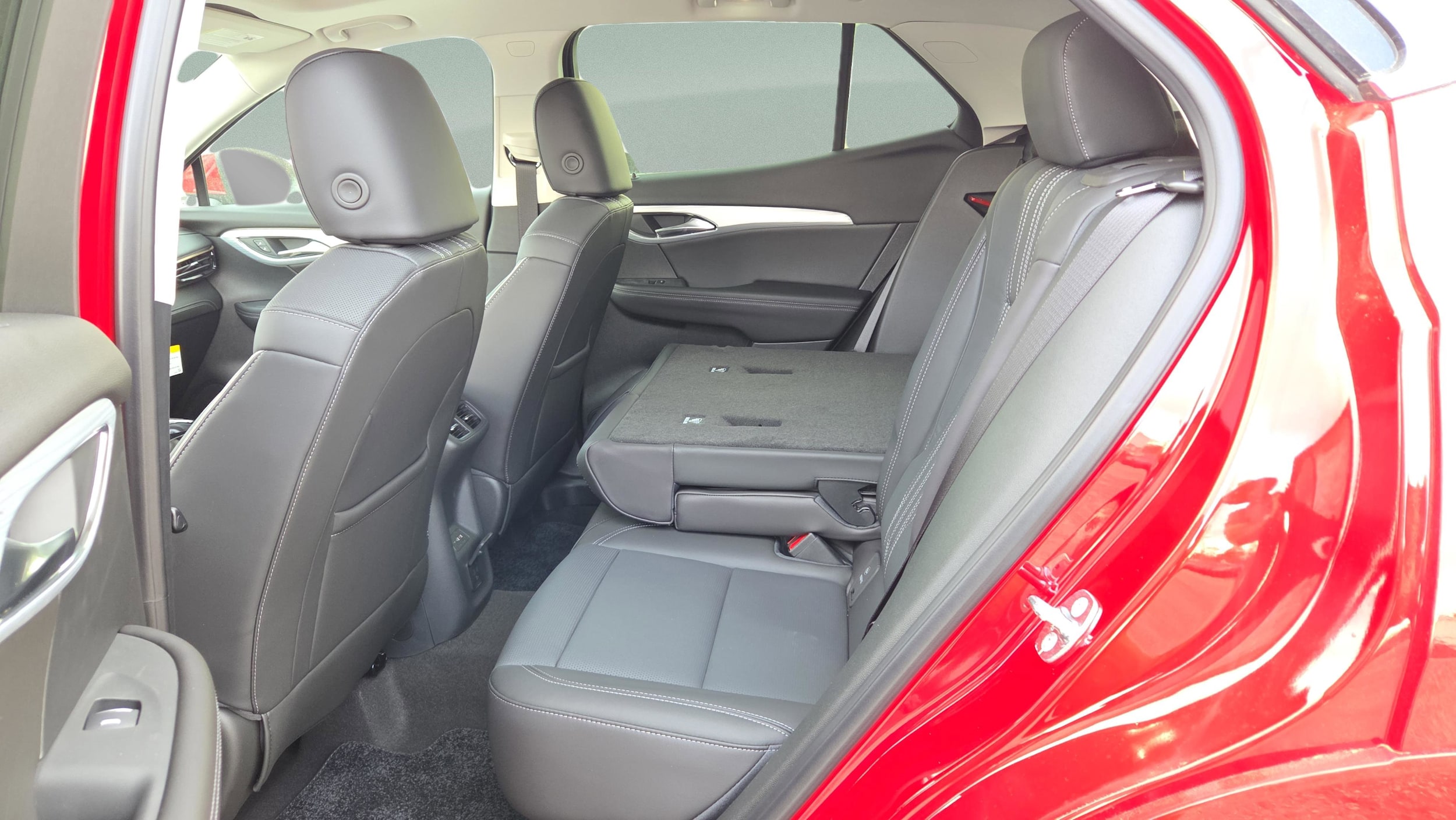 2025 Buick Envision Avenir - Photo 27