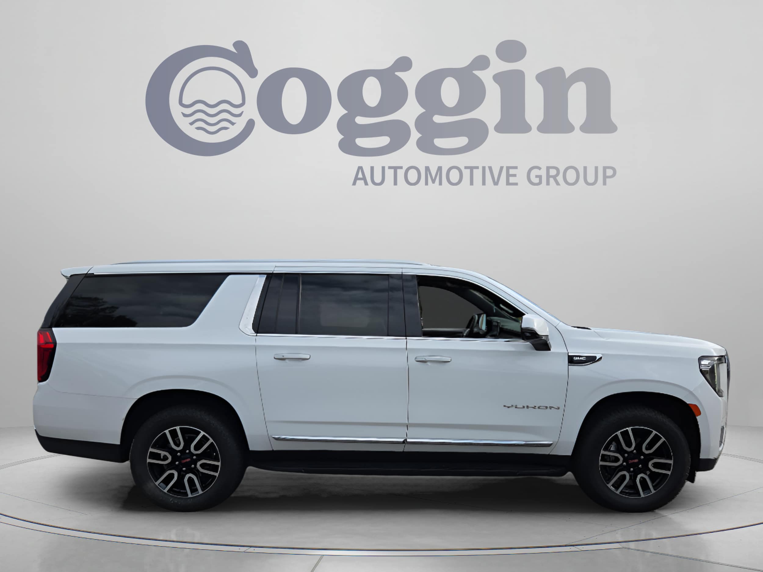 2023 GMC Yukon XL SLT - Photo 6