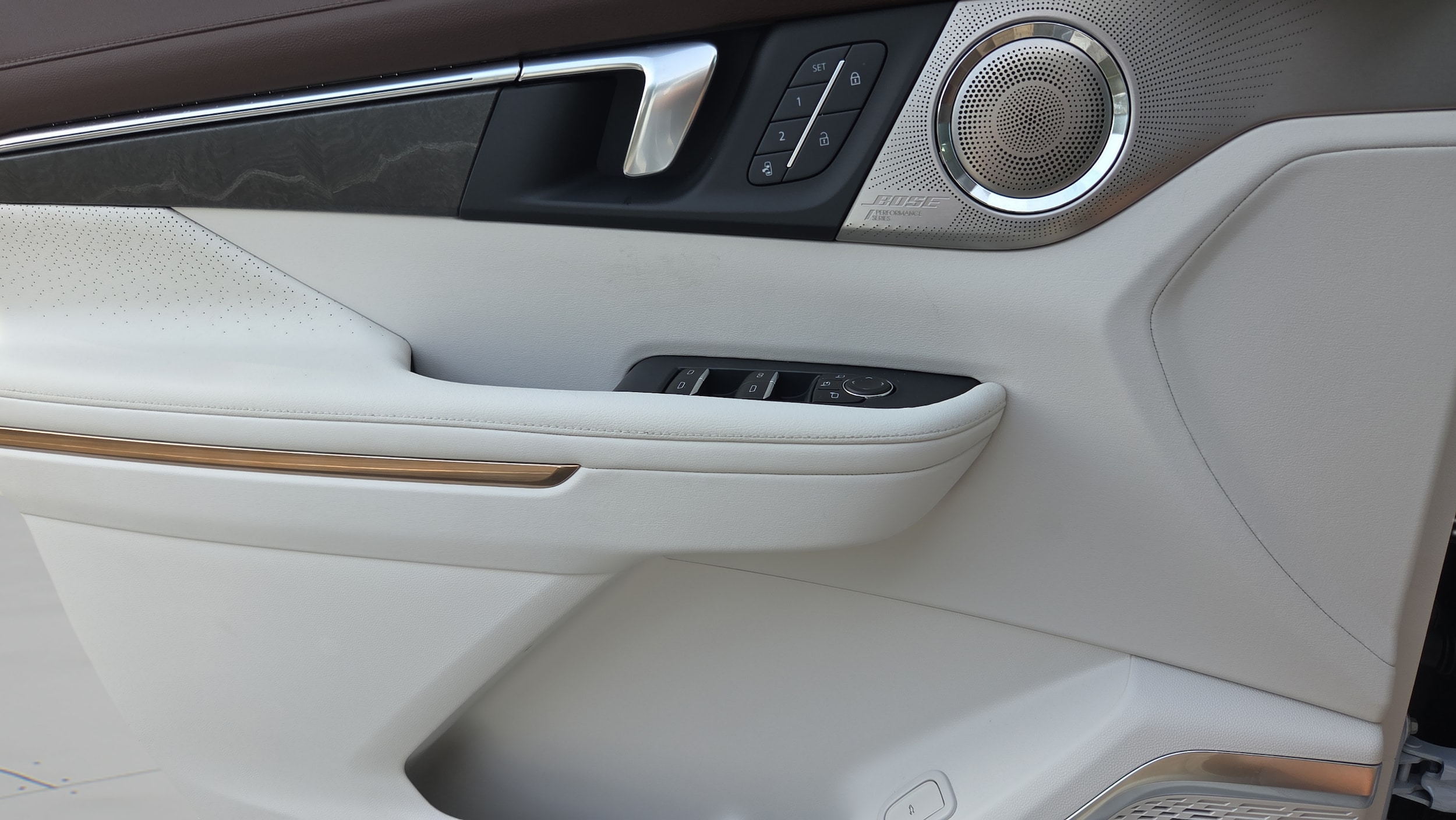 2026 Buick Enclave Avenir - Photo 26