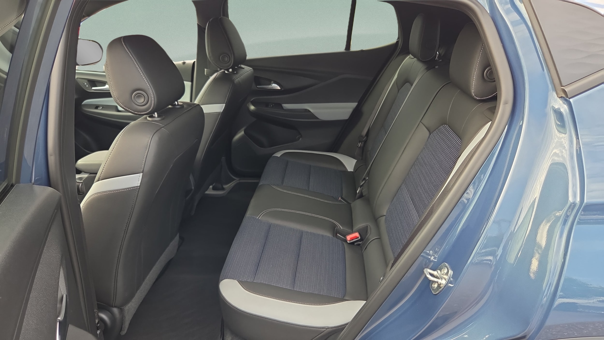 2025 Buick Envista Preferred - Photo 10