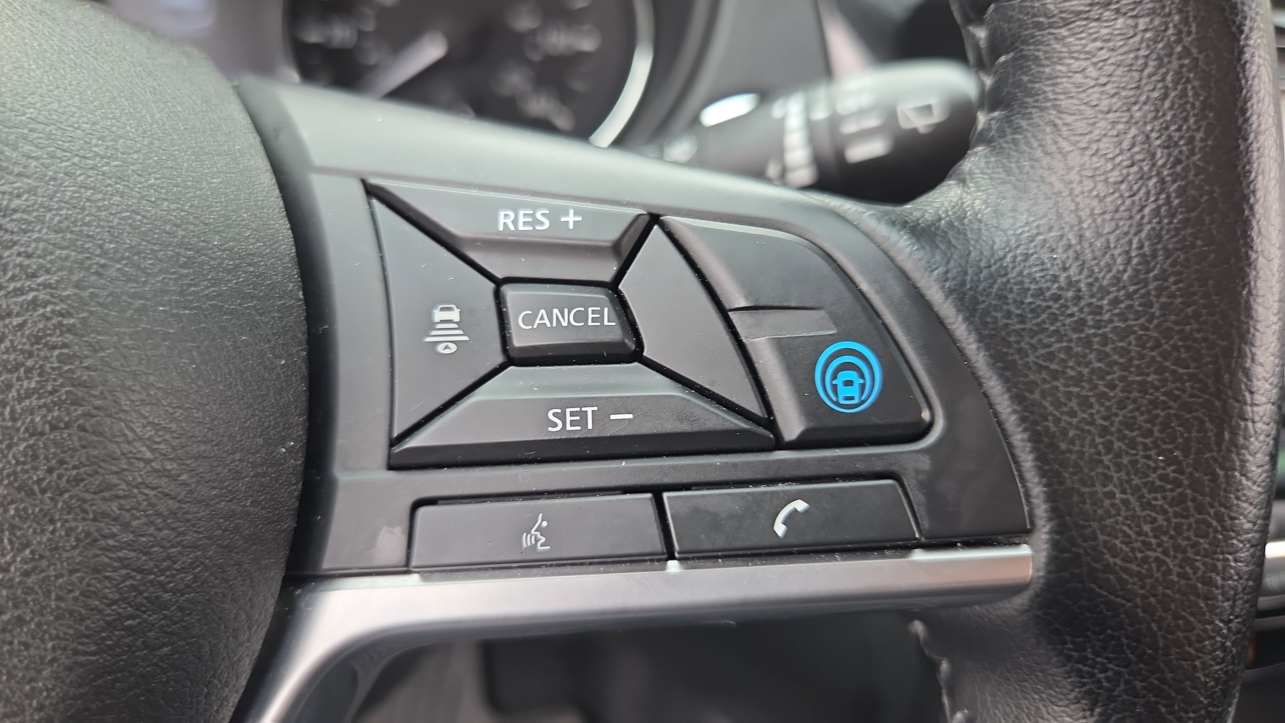 2022 Nissan Rogue Sport SL - Photo 26