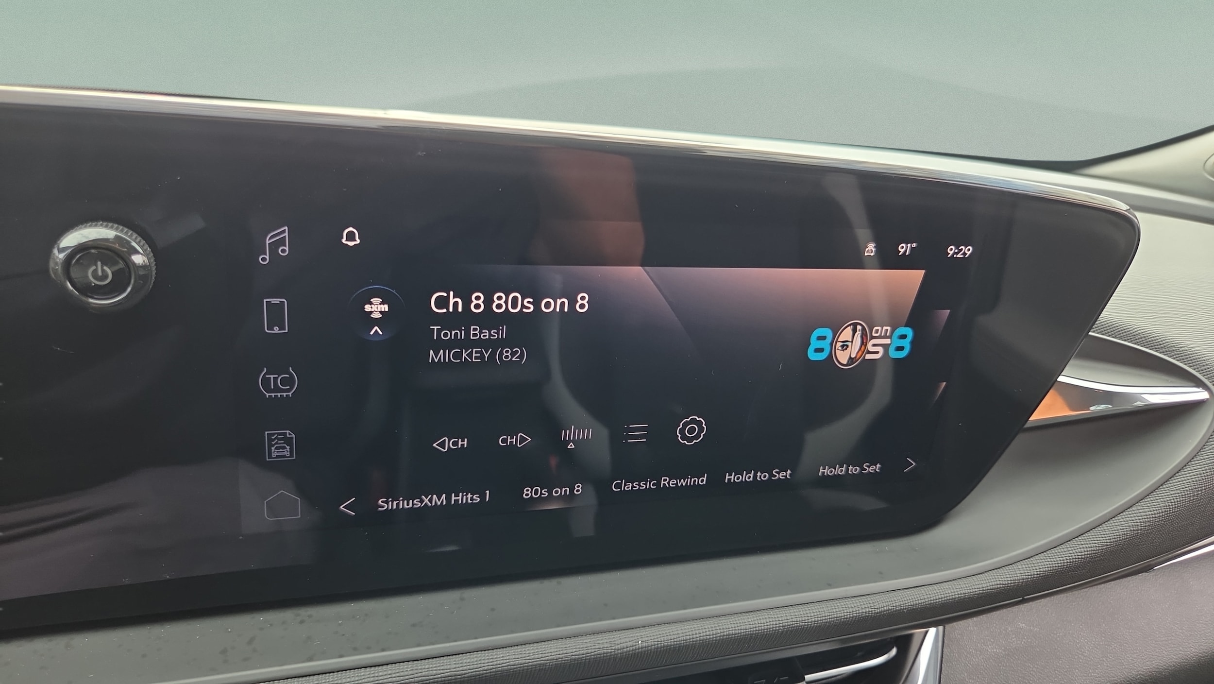 2025 Buick Envista Preferred - Photo 18