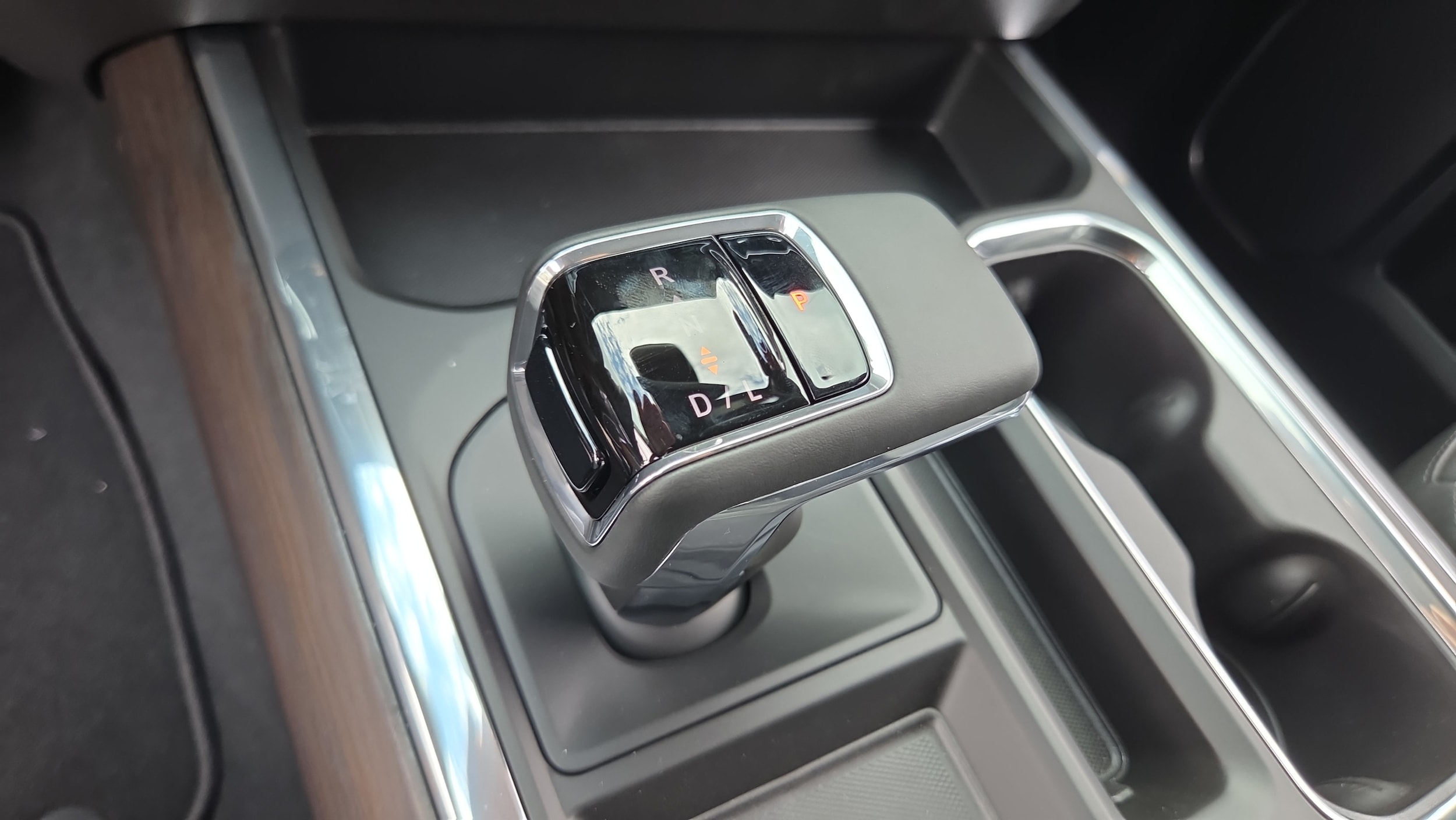 2026 GMC Sierra 1500 SLT - Photo 21