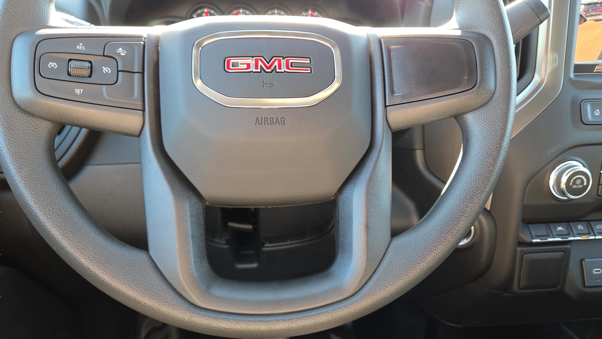2026 GMC Sierra 1500 Pro - Photo 24