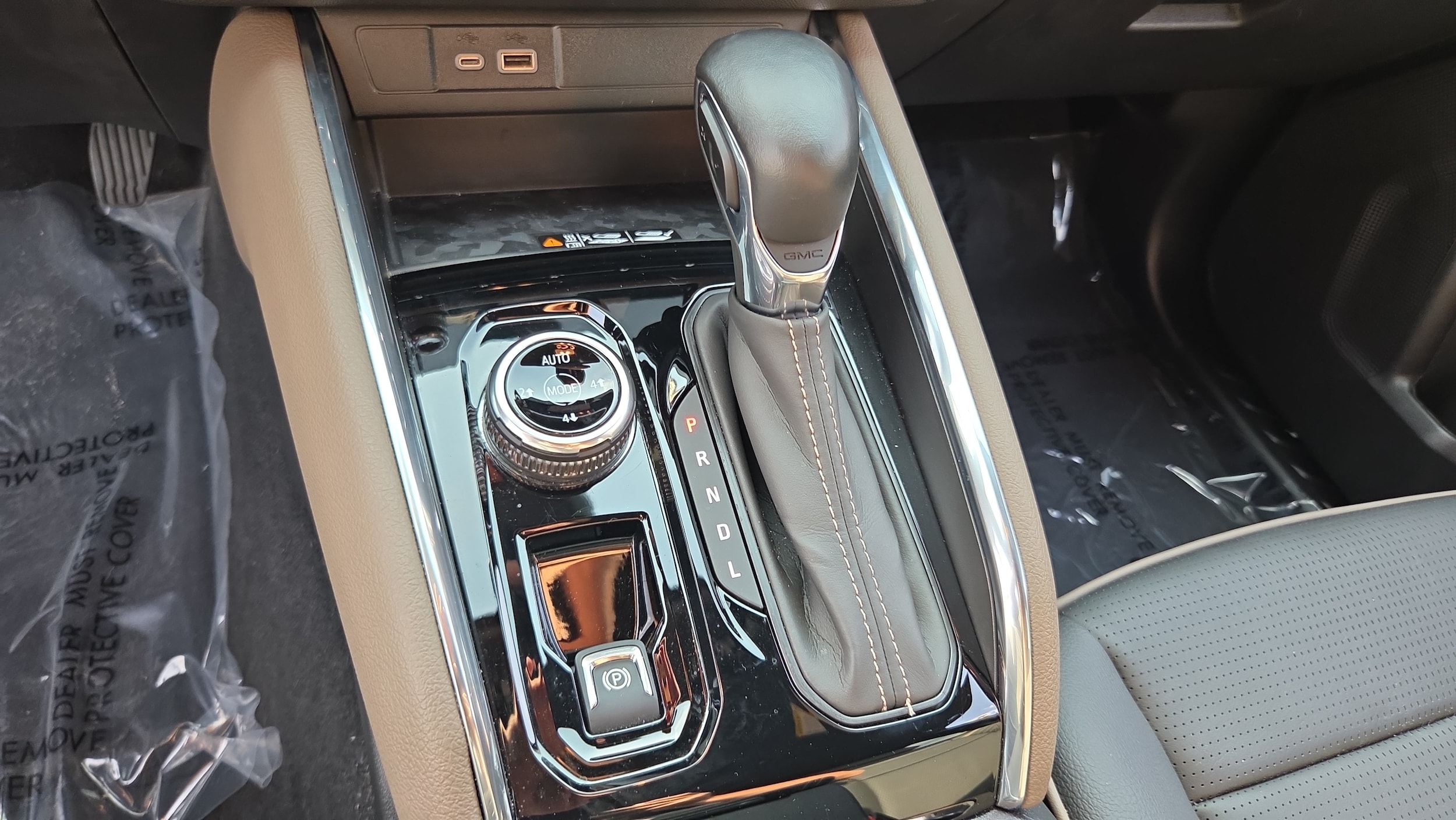 2024 GMC Canyon Denali - Photo 22