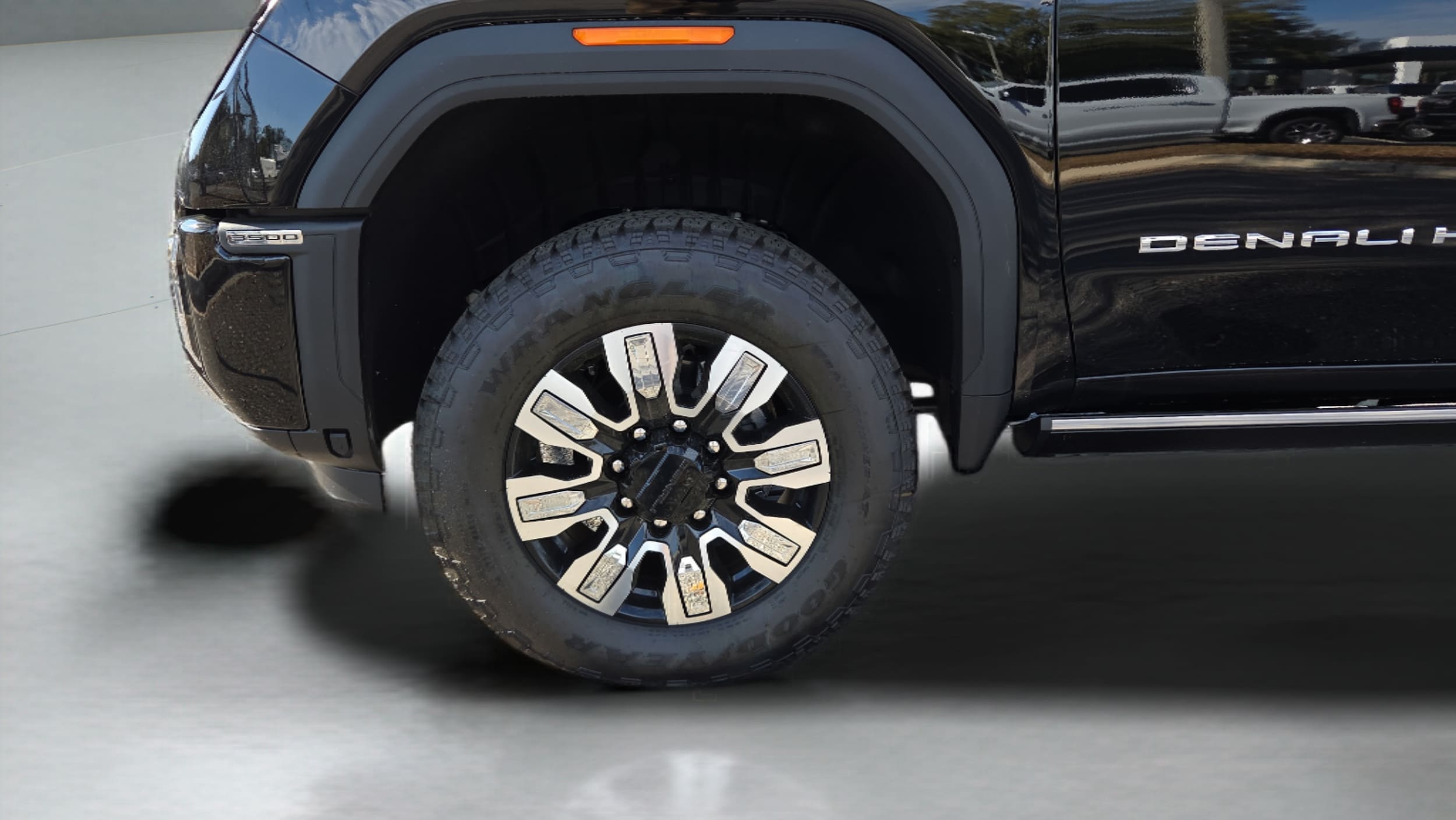 2026 GMC Sierra 3500HD Denali - Photo 25