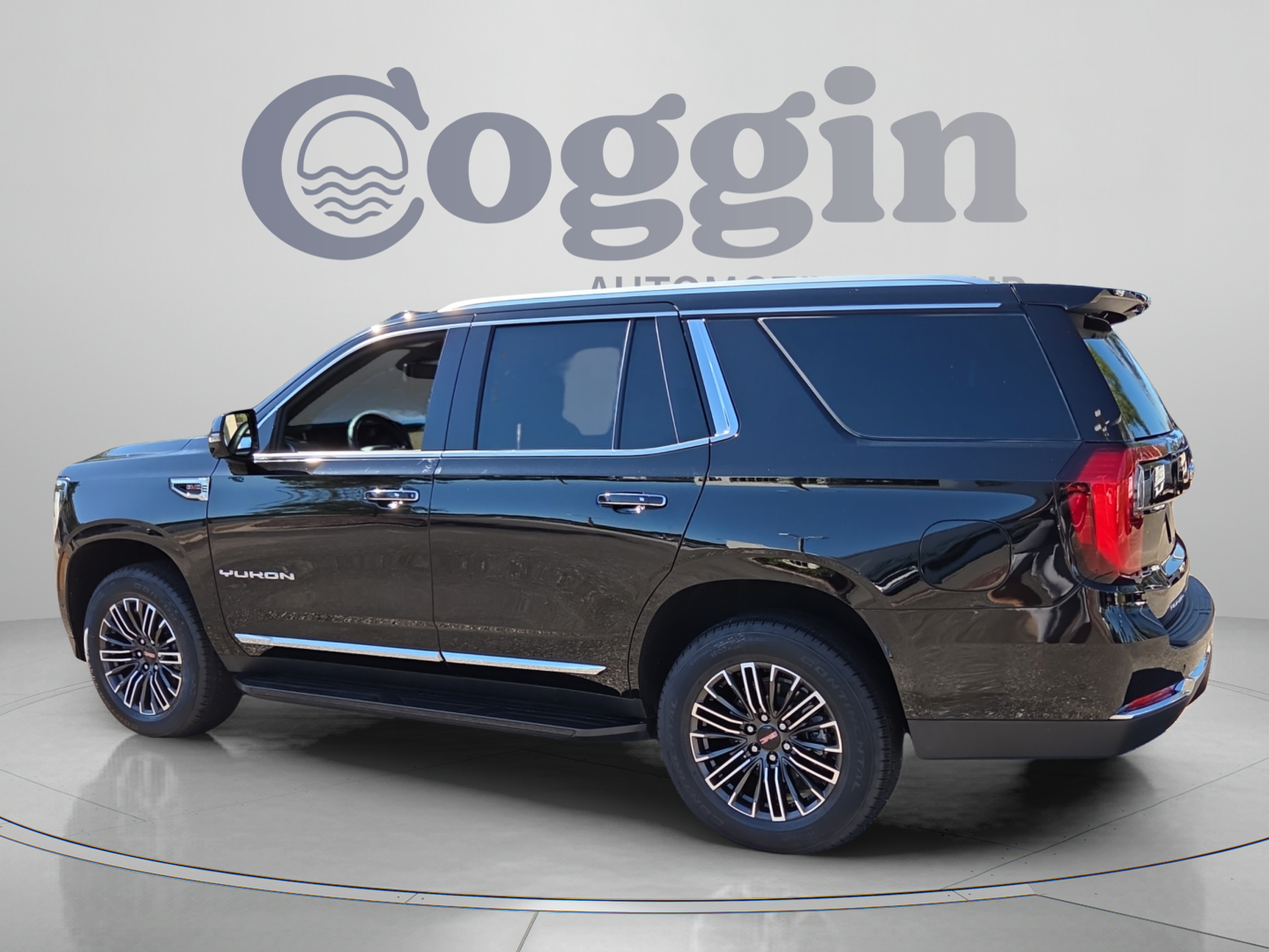 Used 2025 GMC Yukon Elevation SUV