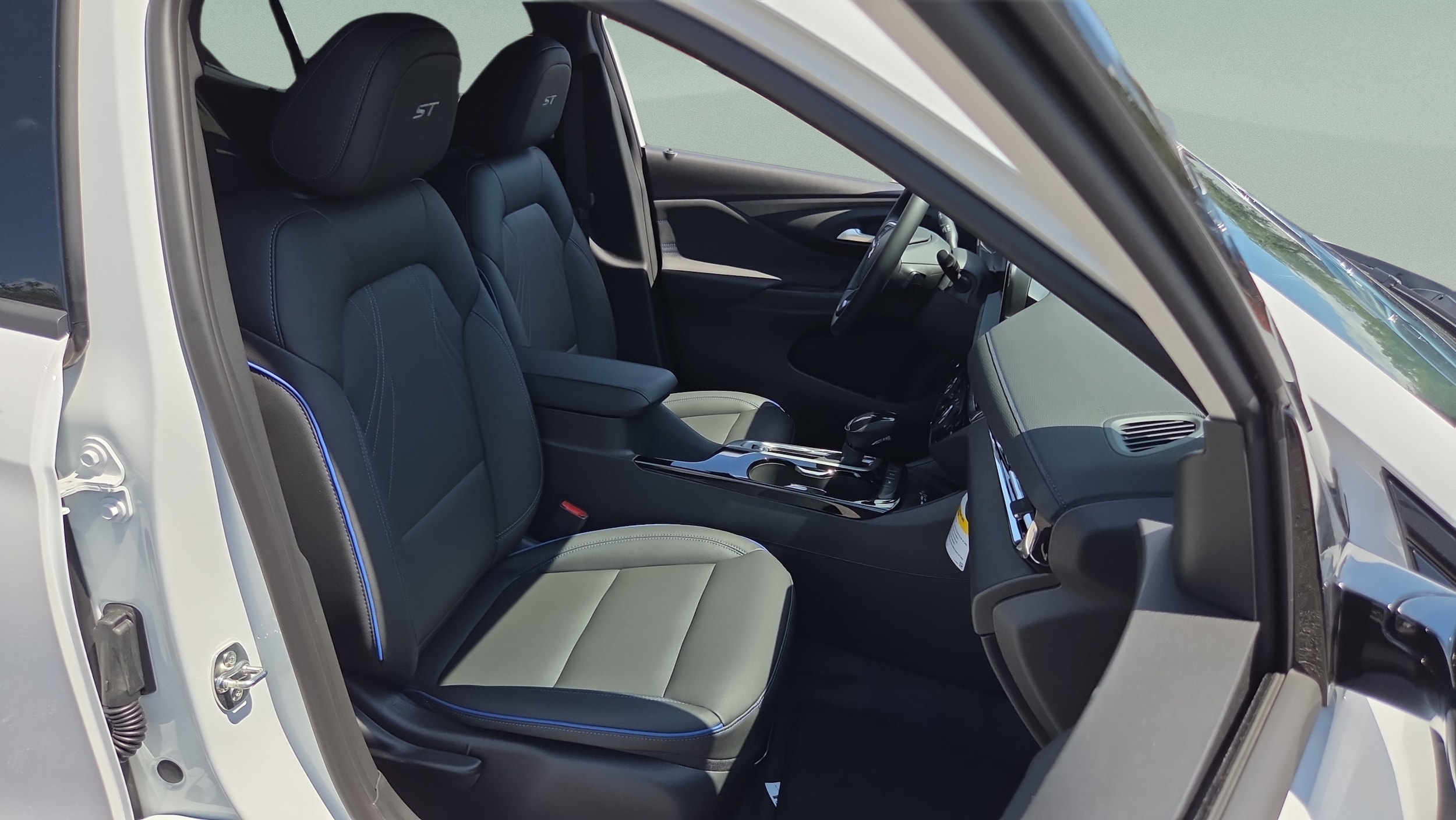 2026 Buick Envista Sport Touring - Photo 15