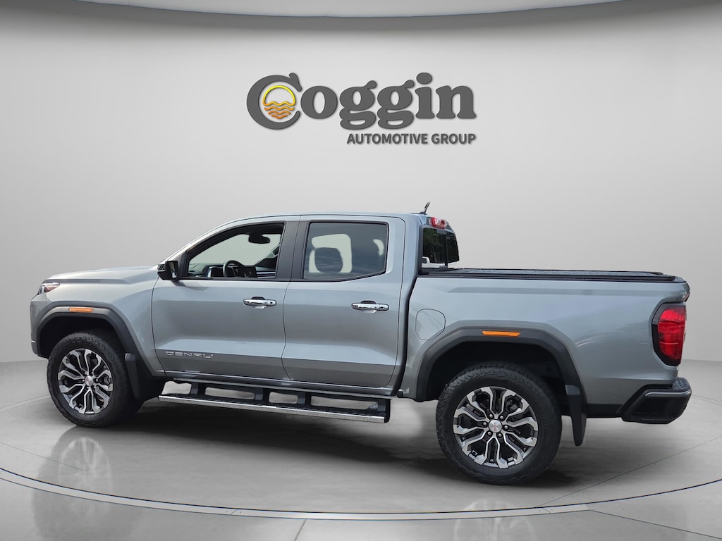 Used 2023 GMC Canyon Denali Truck Crew Cab