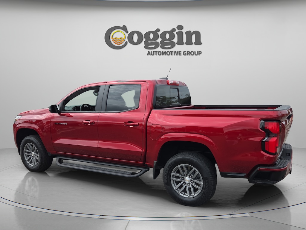 Used 2024 Chevrolet Colorado LT Truck Crew Cab