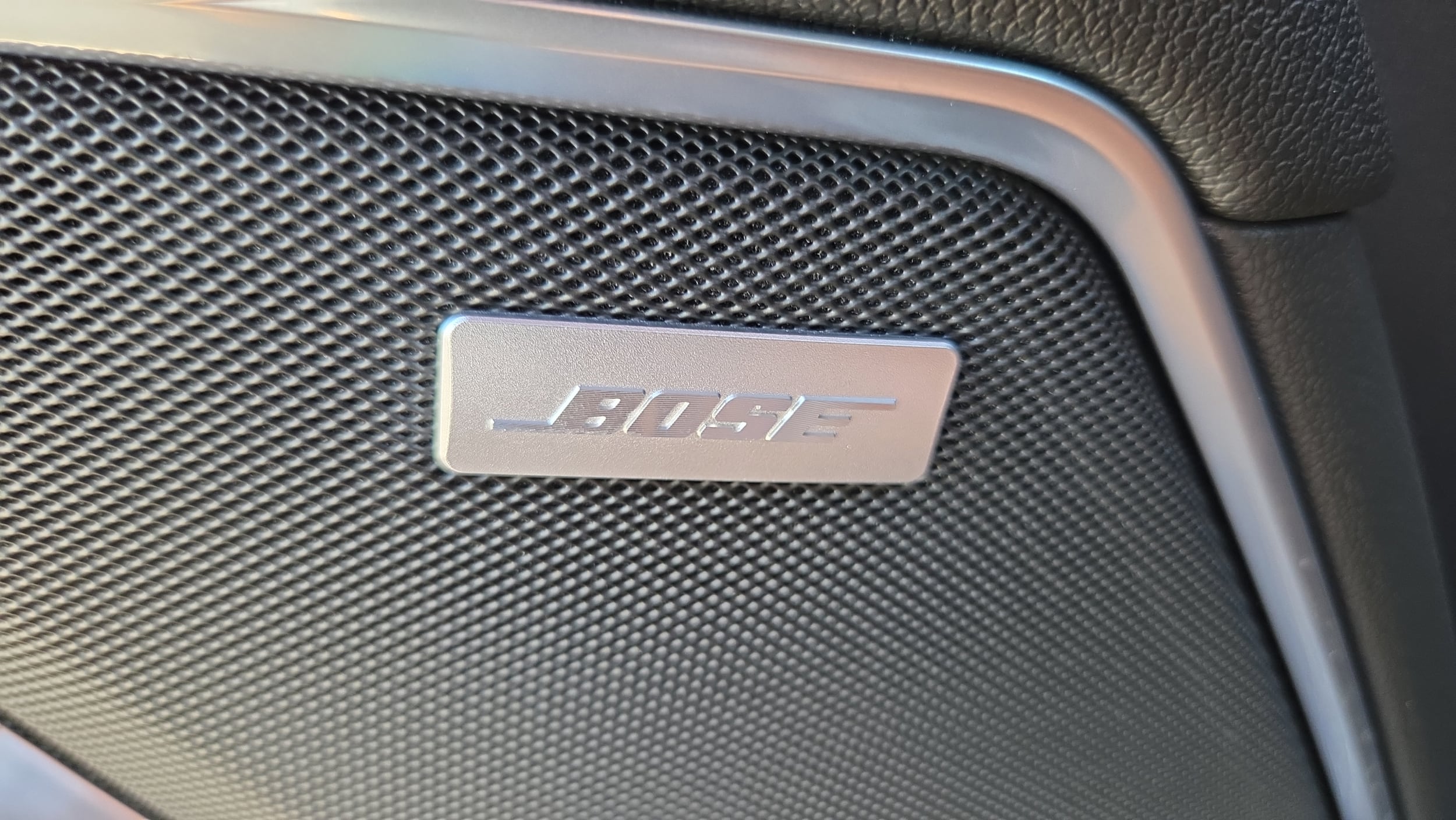 2023 GMC Sierra 1500 SLT - Photo 30