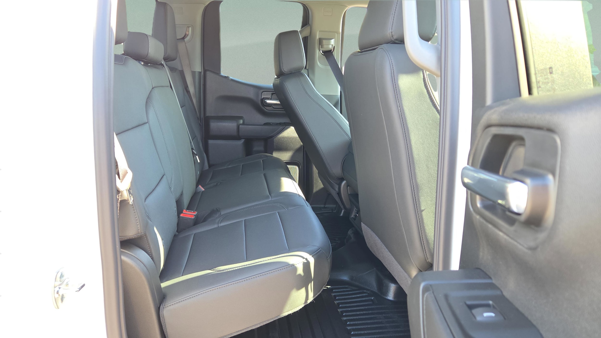 2026 GMC Sierra 1500 Pro - Photo 14