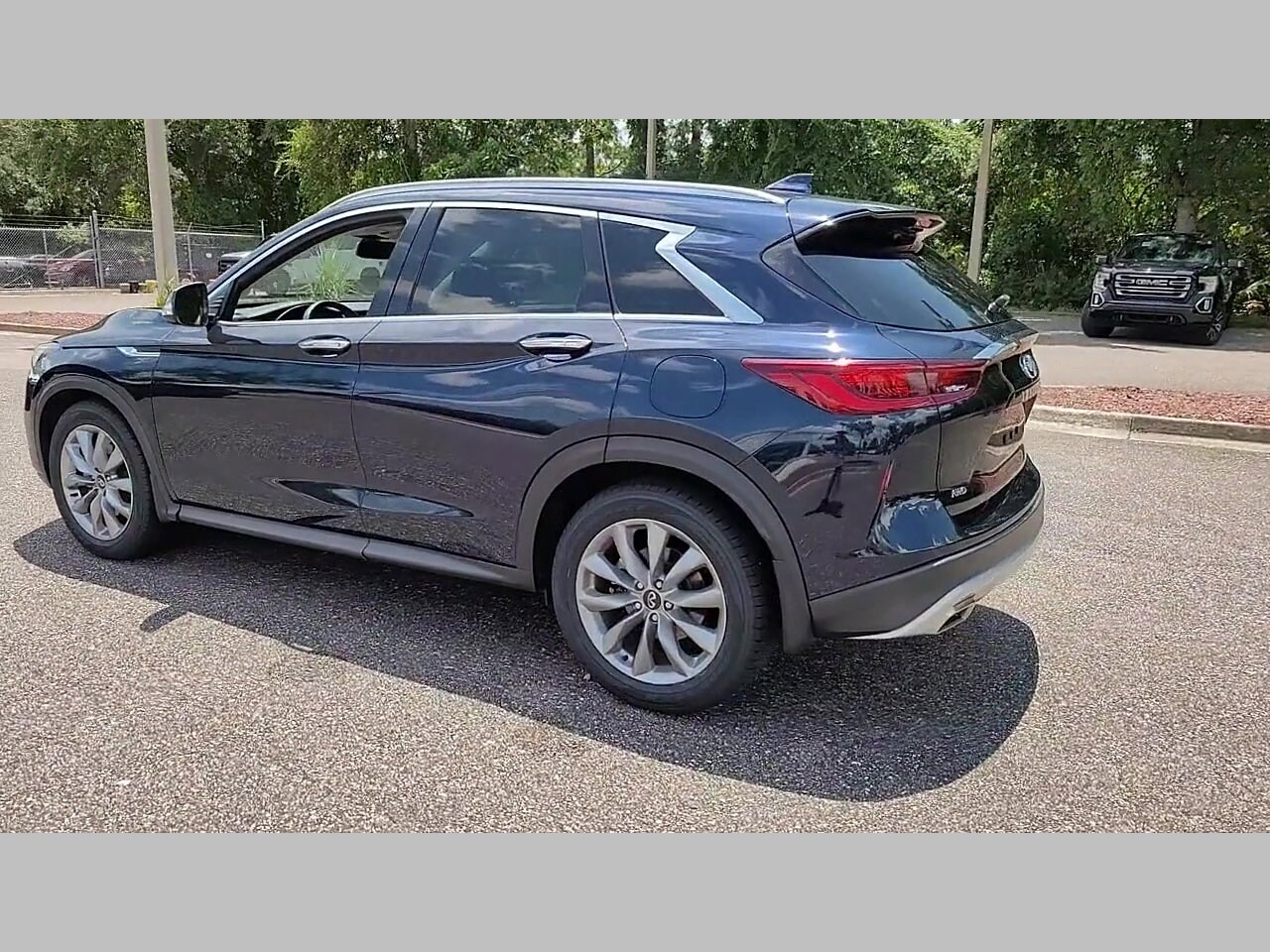 2022 Infiniti QX50 Luxe photo 20