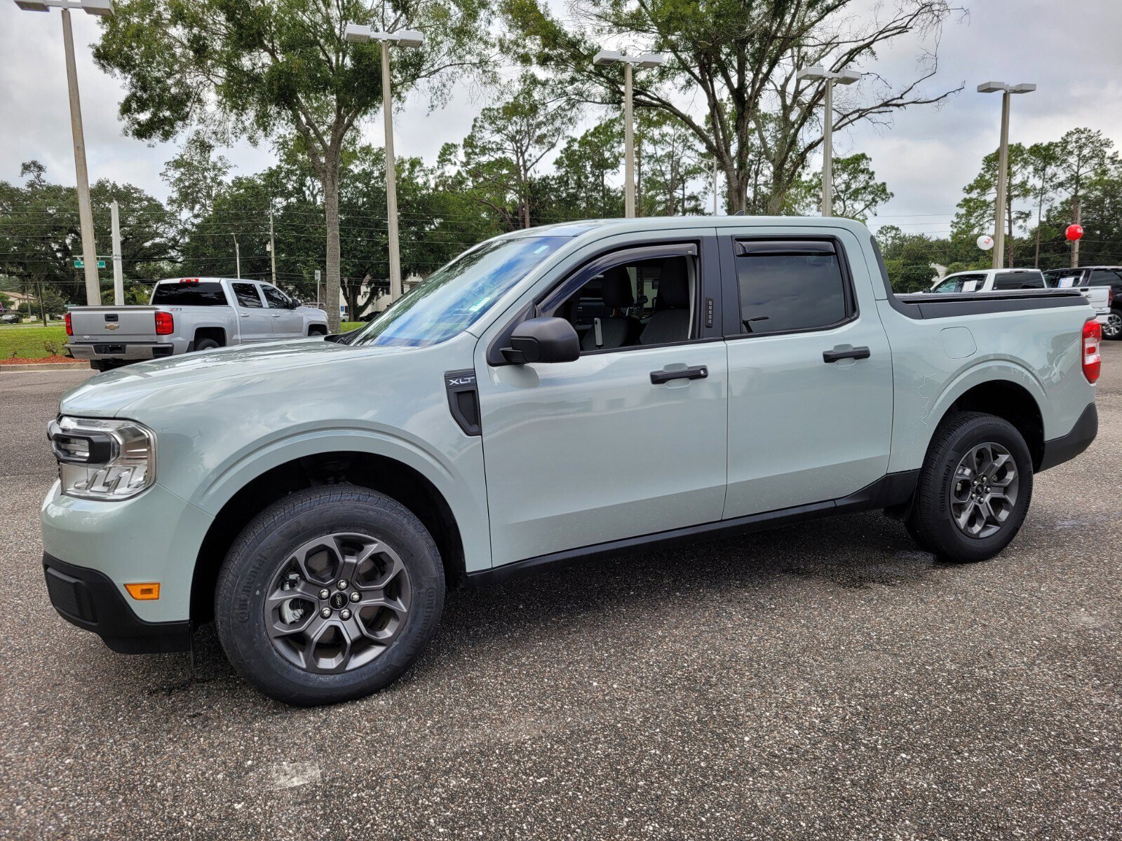 Used 2022 Ford Maverick XLT with VIN 3FTTW8E36NRA95717 for sale in Jacksonville, FL