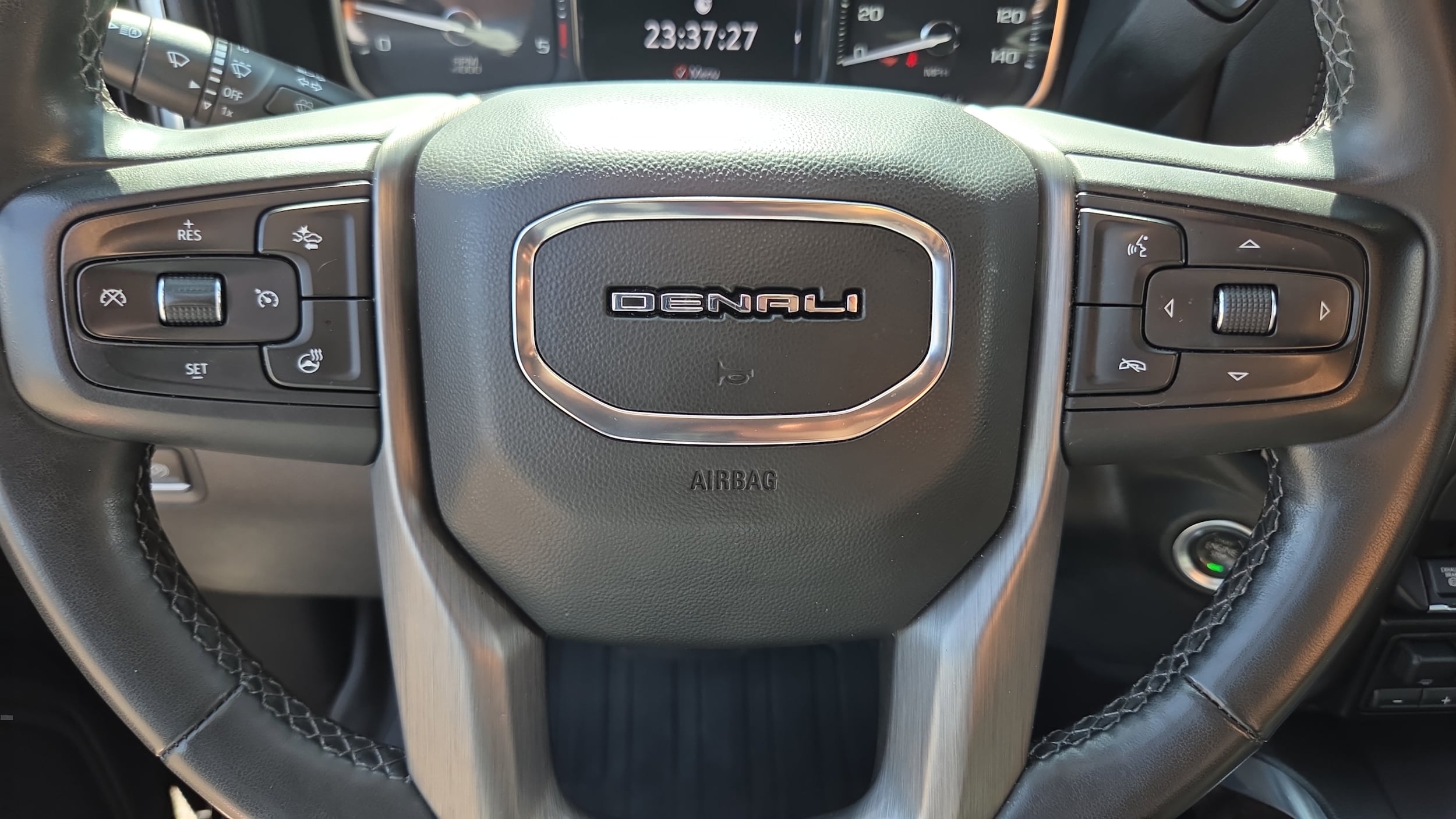 2023 GMC Sierra 2500 Denali HD Denali - Photo 23