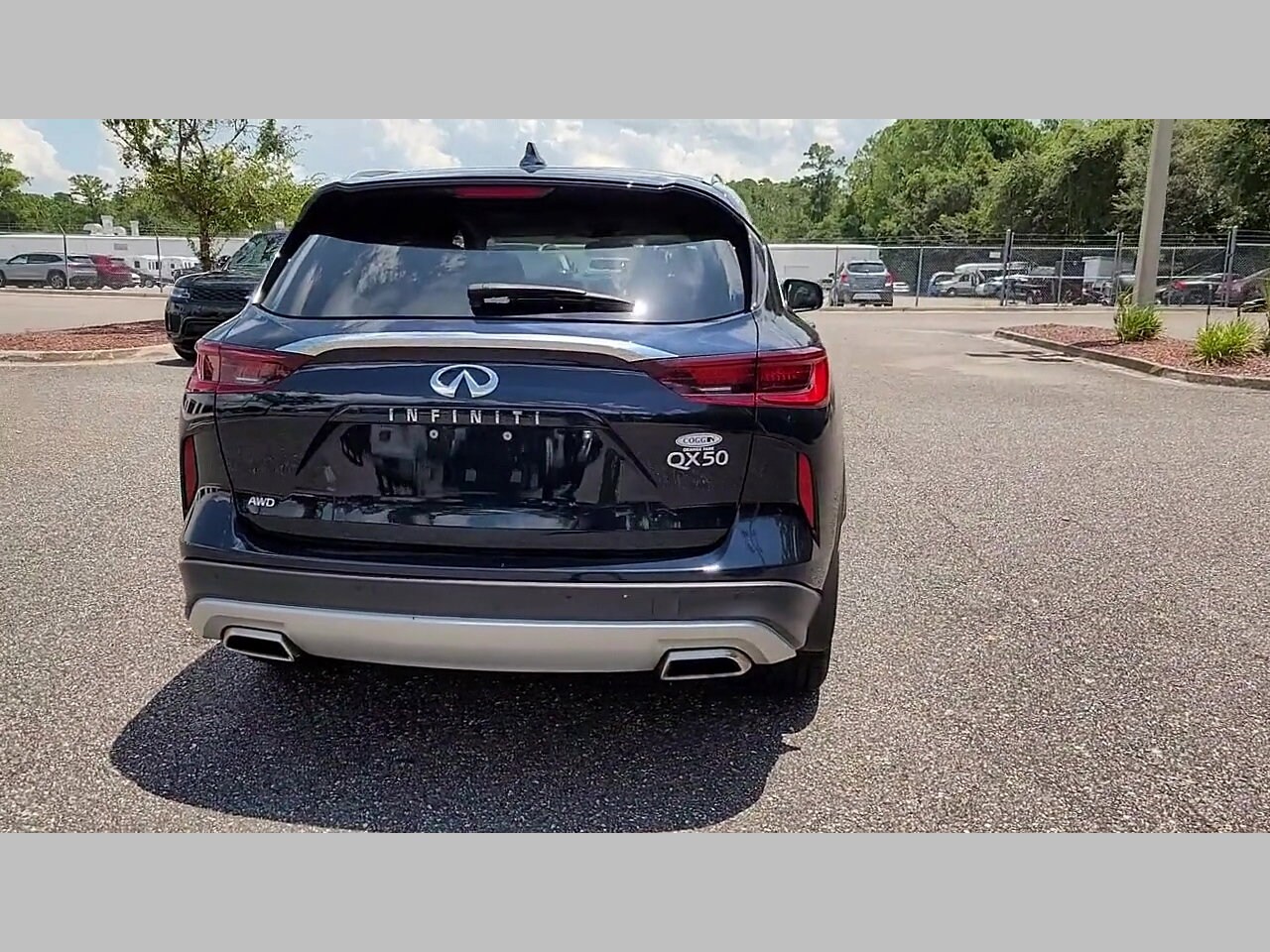 2022 Infiniti QX50 Luxe photo 26