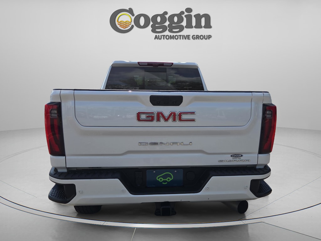 Used 2024 GMC Sierra 2500 HD Denali Truck Crew Cab