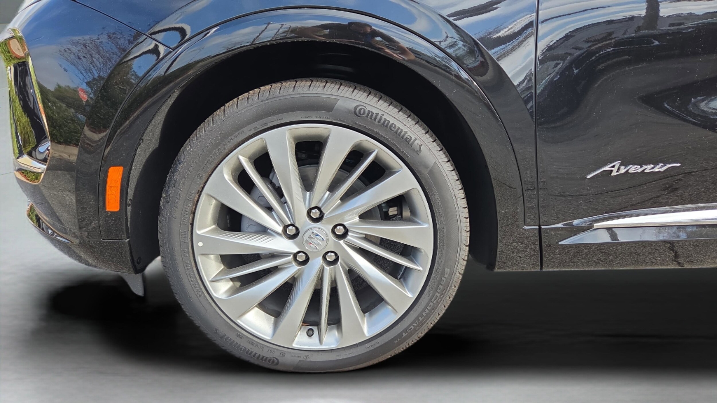 2025 Buick Envision Avenir - Photo 11