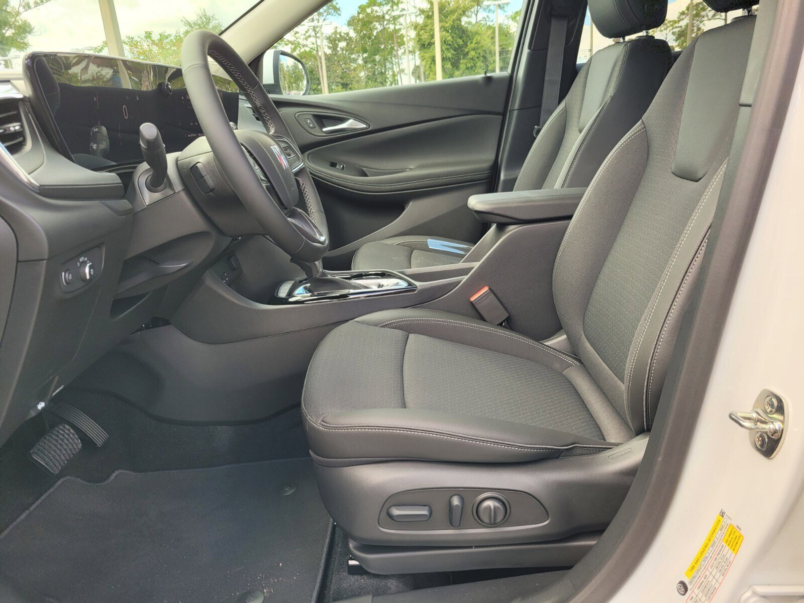 2026 Buick Encore GX Preferred photo 3
