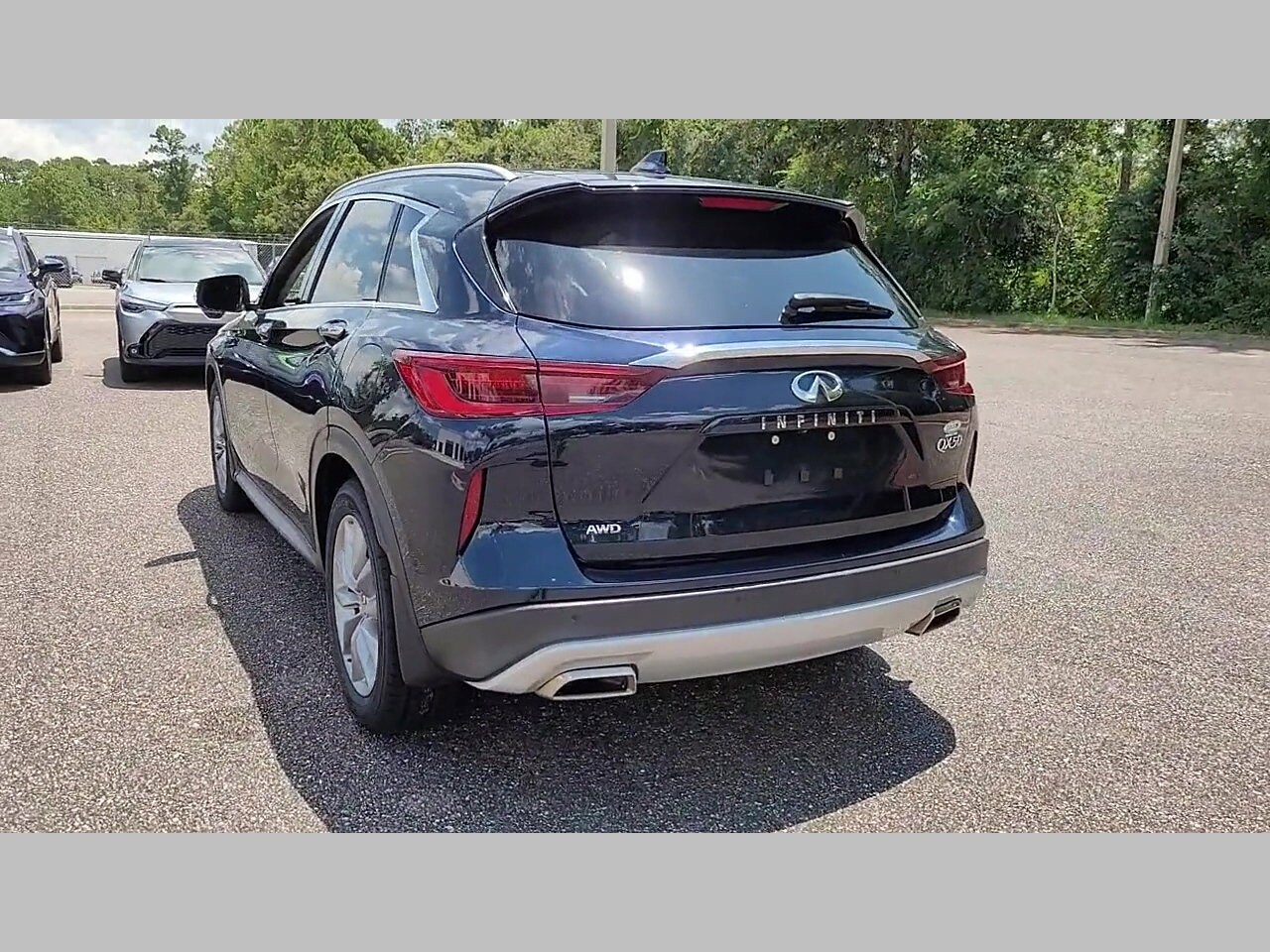 2022 Infiniti QX50 Luxe photo 23