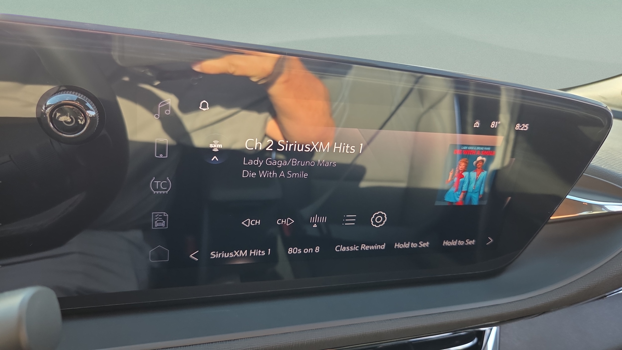 2026 Buick Envista Sport Touring - Photo 18