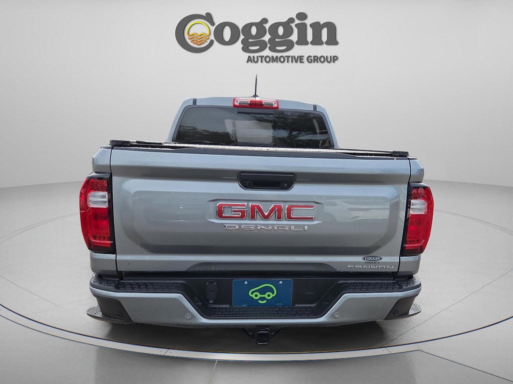 Used 2023 GMC Canyon Denali Truck Crew Cab