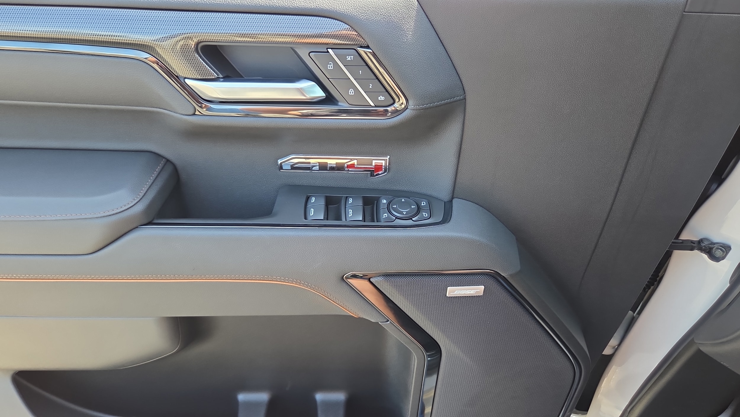 2026 GMC Sierra 1500 AT4 - Photo 27